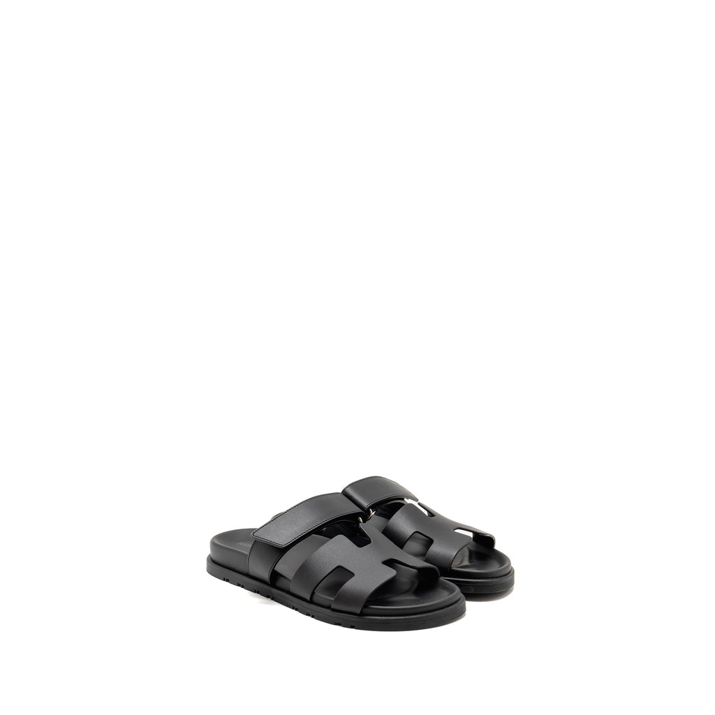 HERMES CHYPRE SANDALS CALFSKIN BLACK