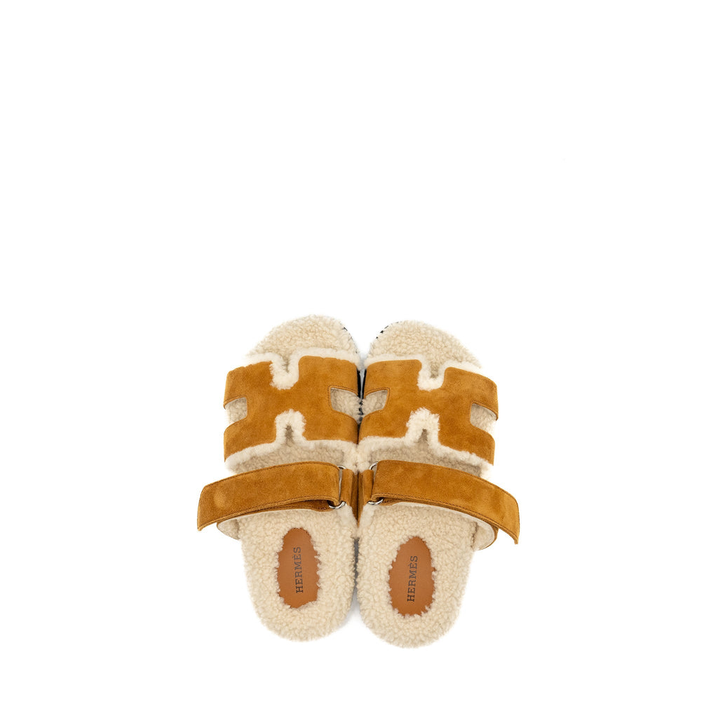 HERMES CHYPRE SANDALS CHÈVRE GOATSKIN /SHEARLING NATUREL / ECRU