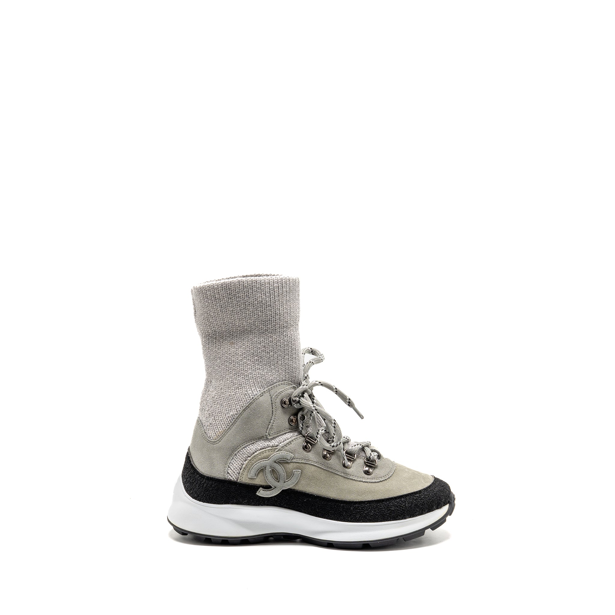 CHANEL 21K CC SNEAKERS SUEDE CALFSKIN/KNIT GREY/DARK GREY/LIGHT GREY SHW