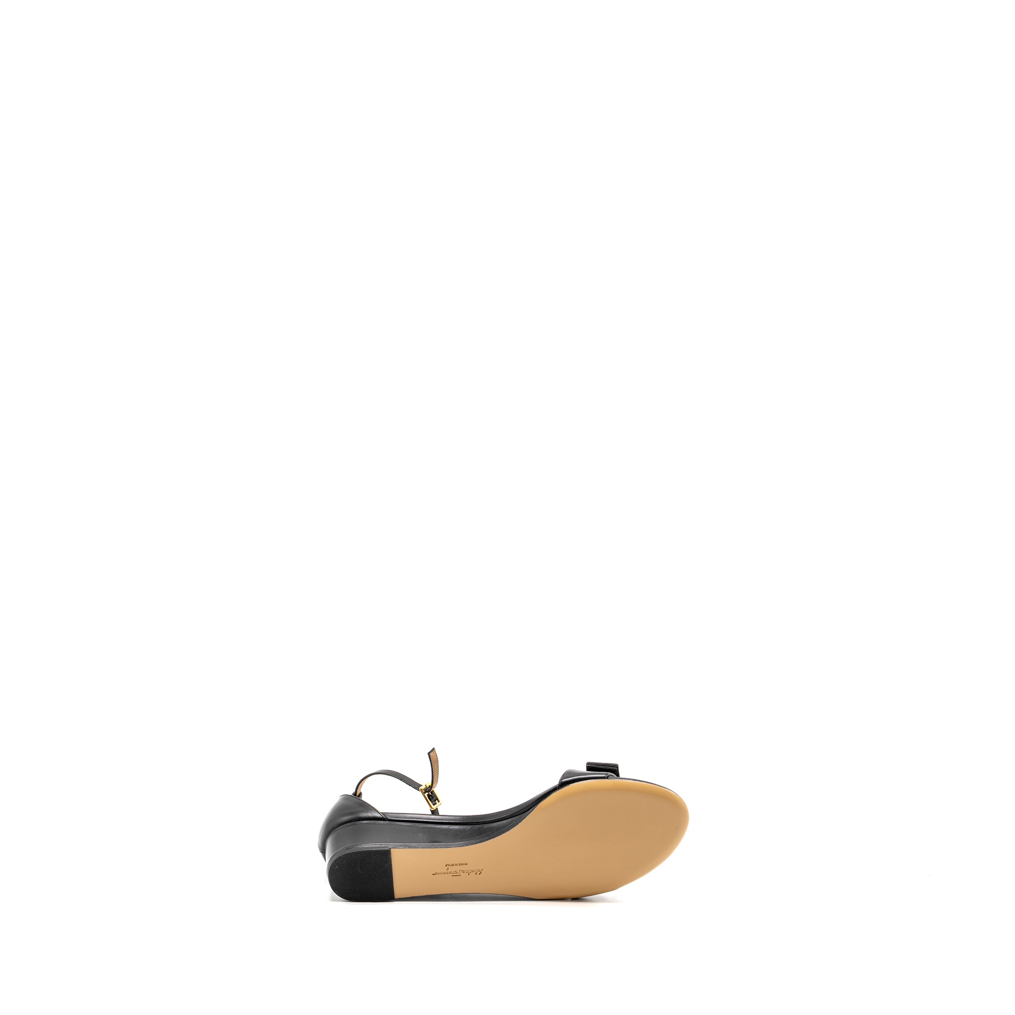 SALVATORE FERRAGAMO MARGOT VARA BOW SANDALS BLACK LGHW