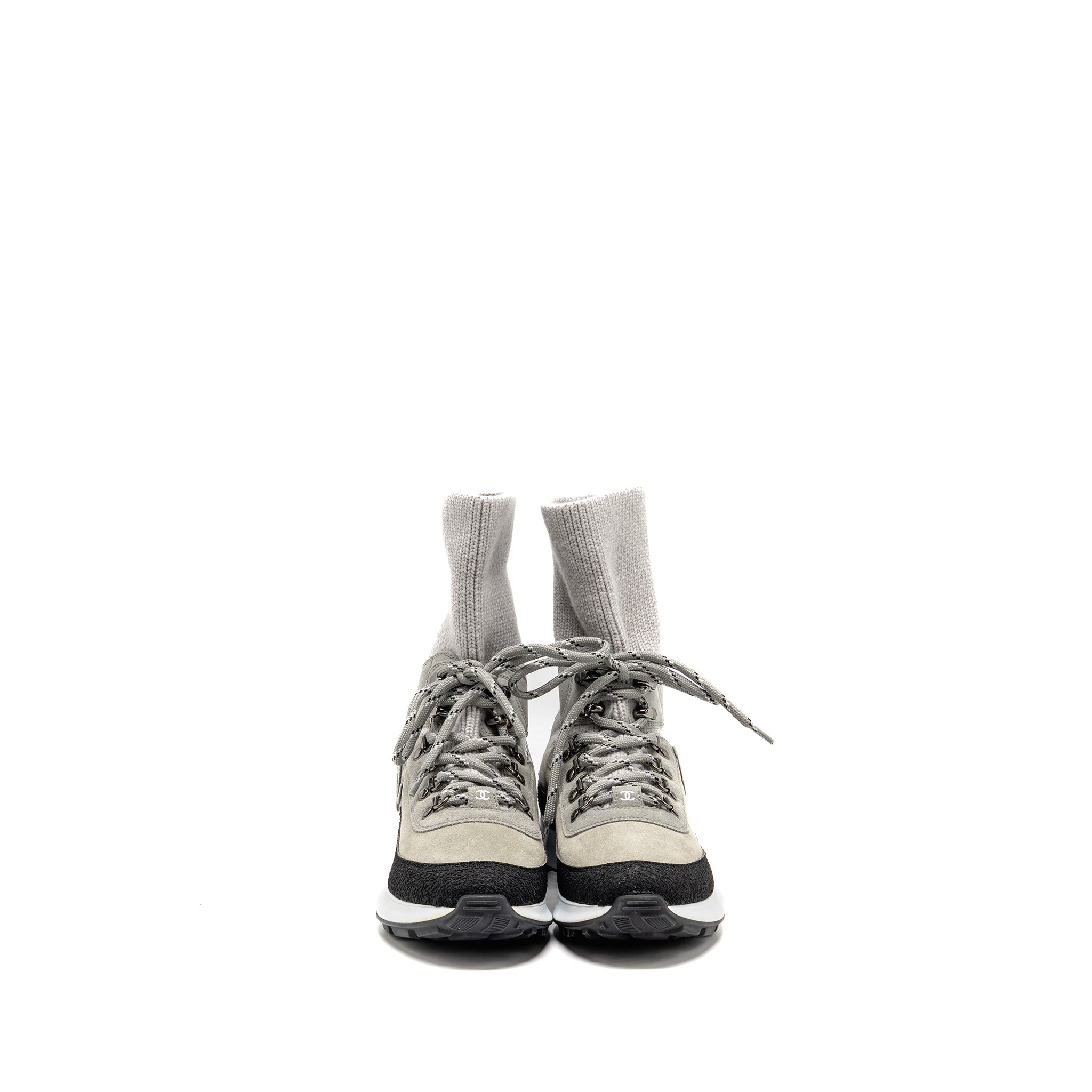 CHANEL 21K CC SNEAKERS SUEDE CALFSKIN/KNIT GREY/DARK GREY/LIGHT GREY SHW