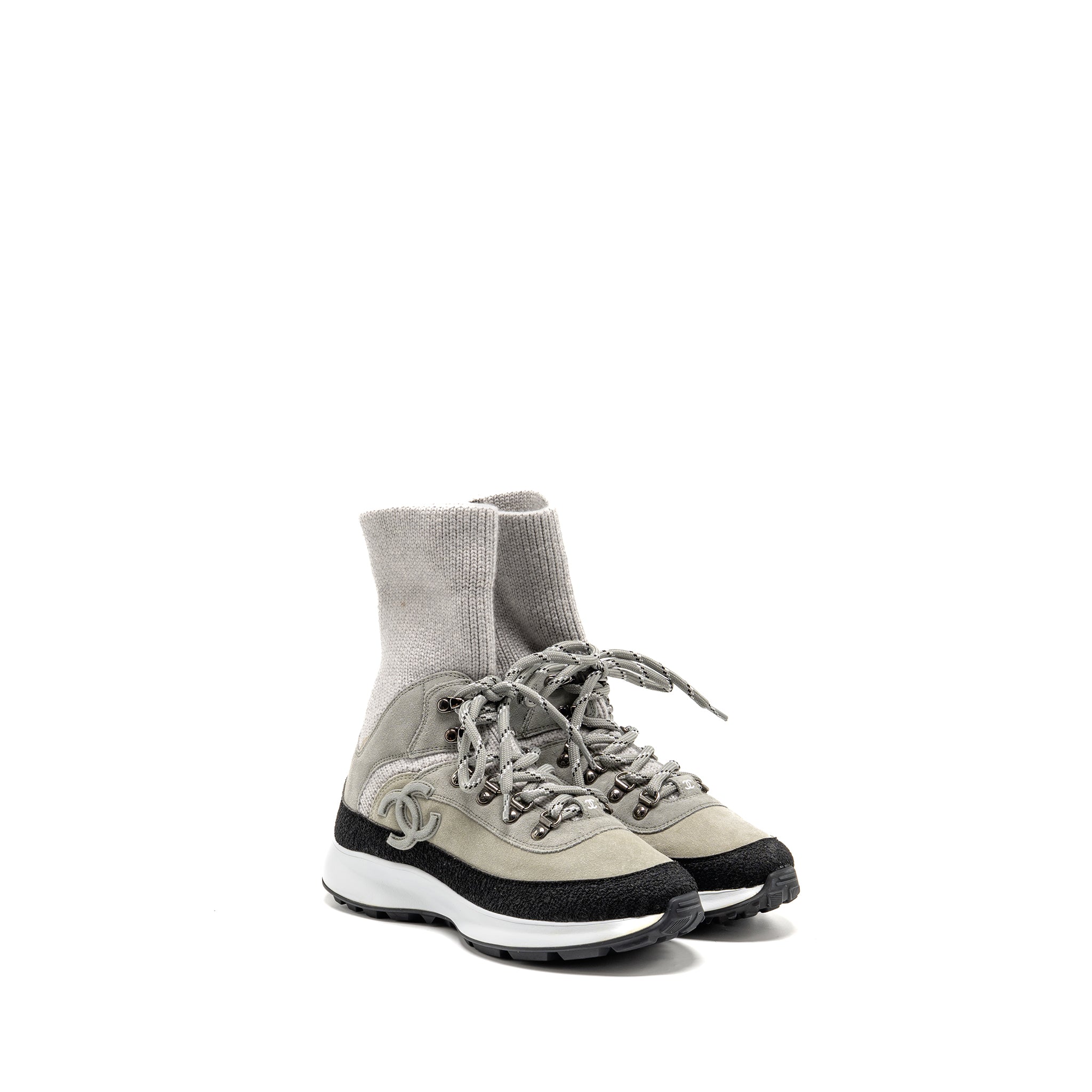 CHANEL 21K CC SNEAKERS SUEDE CALFSKIN/KNIT GREY/DARK GREY/LIGHT GREY SHW