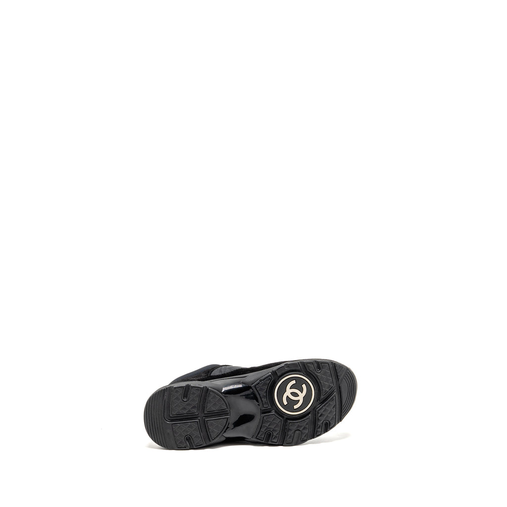 CHANEL CC SNEAKERS SUEDE/FABRIC BLACK