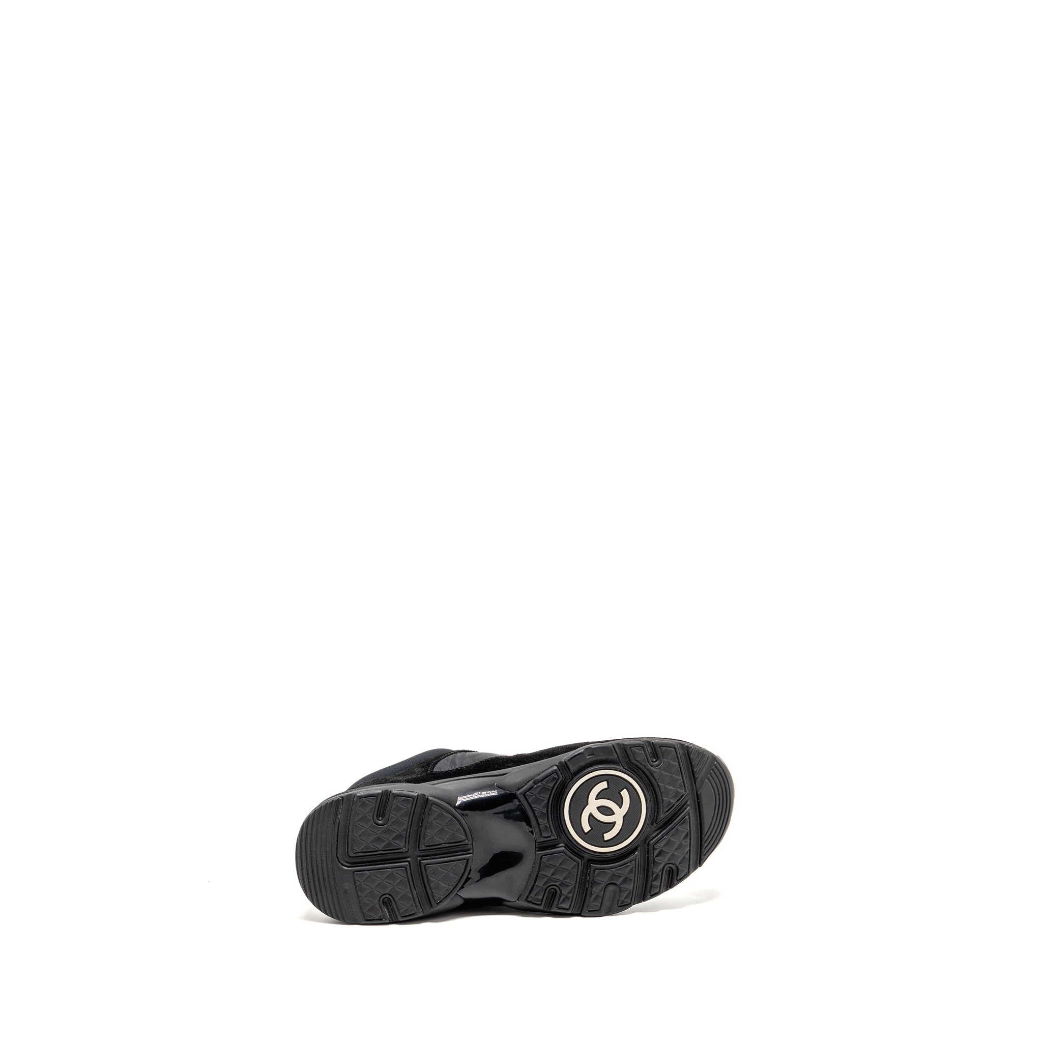 CHANEL CC SNEAKERS SUEDE/FABRIC BLACK