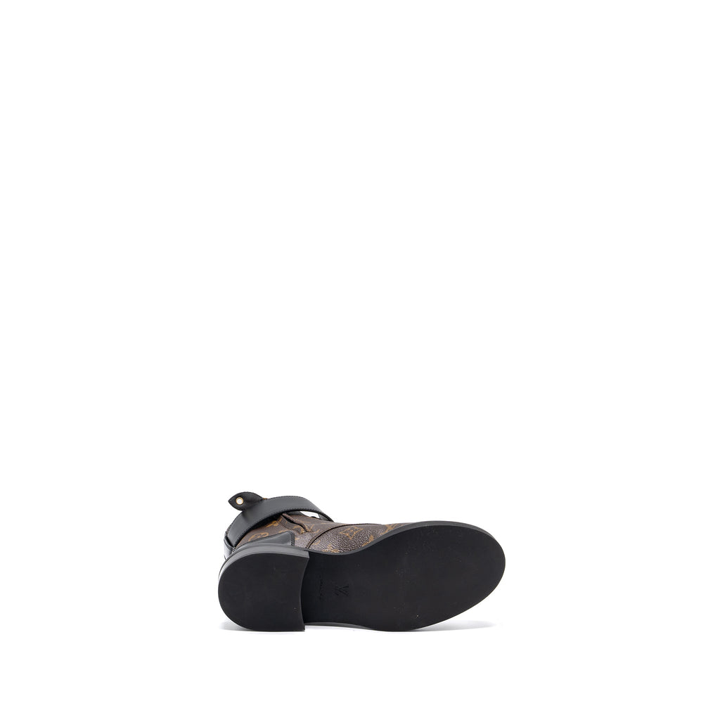 LOUIS VUITTON WONDERLAND FLAT RANGER ANKLE BOOTS MONOGRAM CANVAS/LEATHER GHW