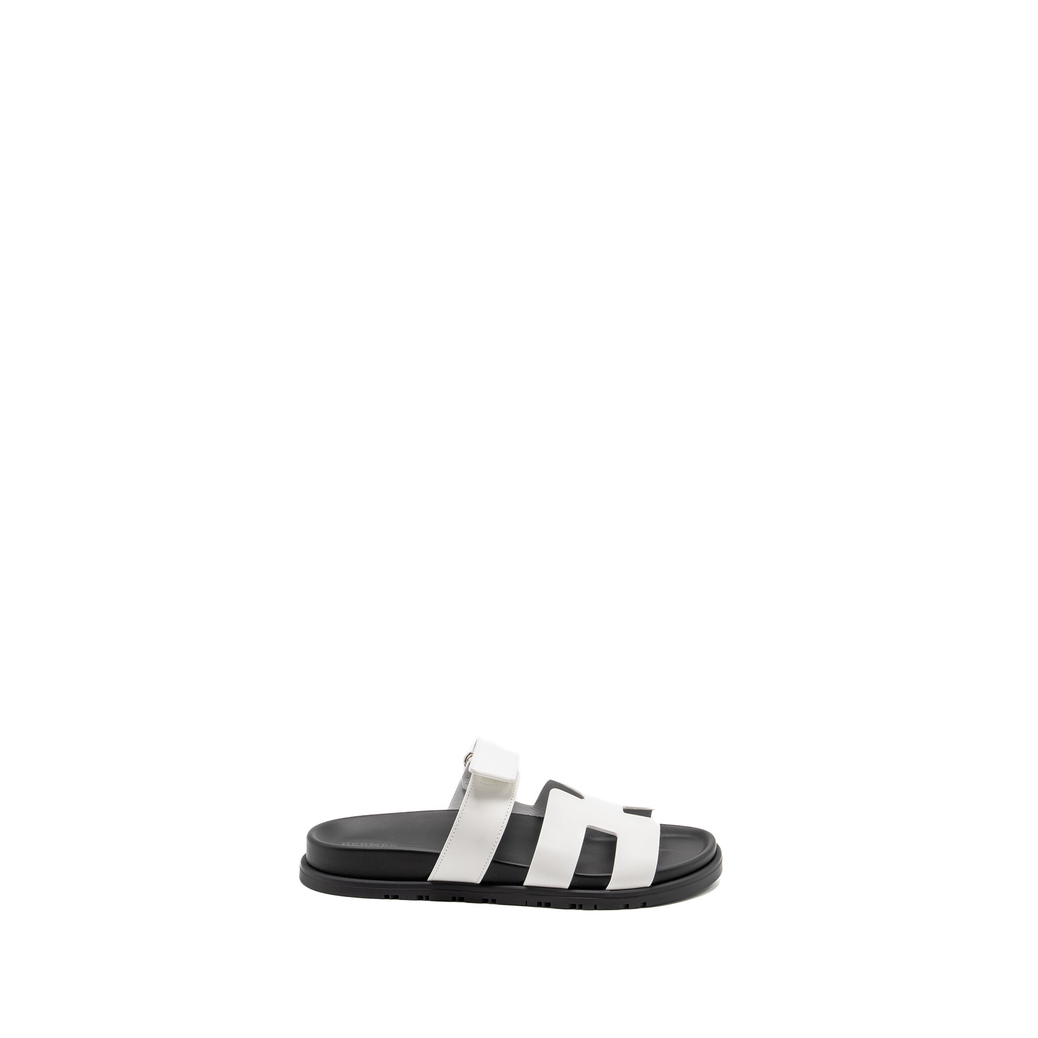 HERMES CHYPRE SANDALS WHITE/BLACK