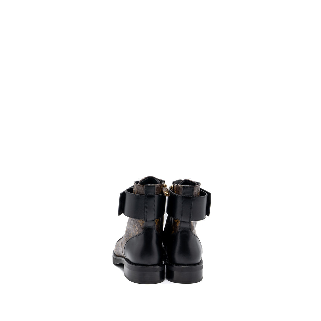 LOUIS VUITTON WONDERLAND FLAT RANGER ANKLE BOOTS MONOGRAM CANVAS/LEATHER GHW
