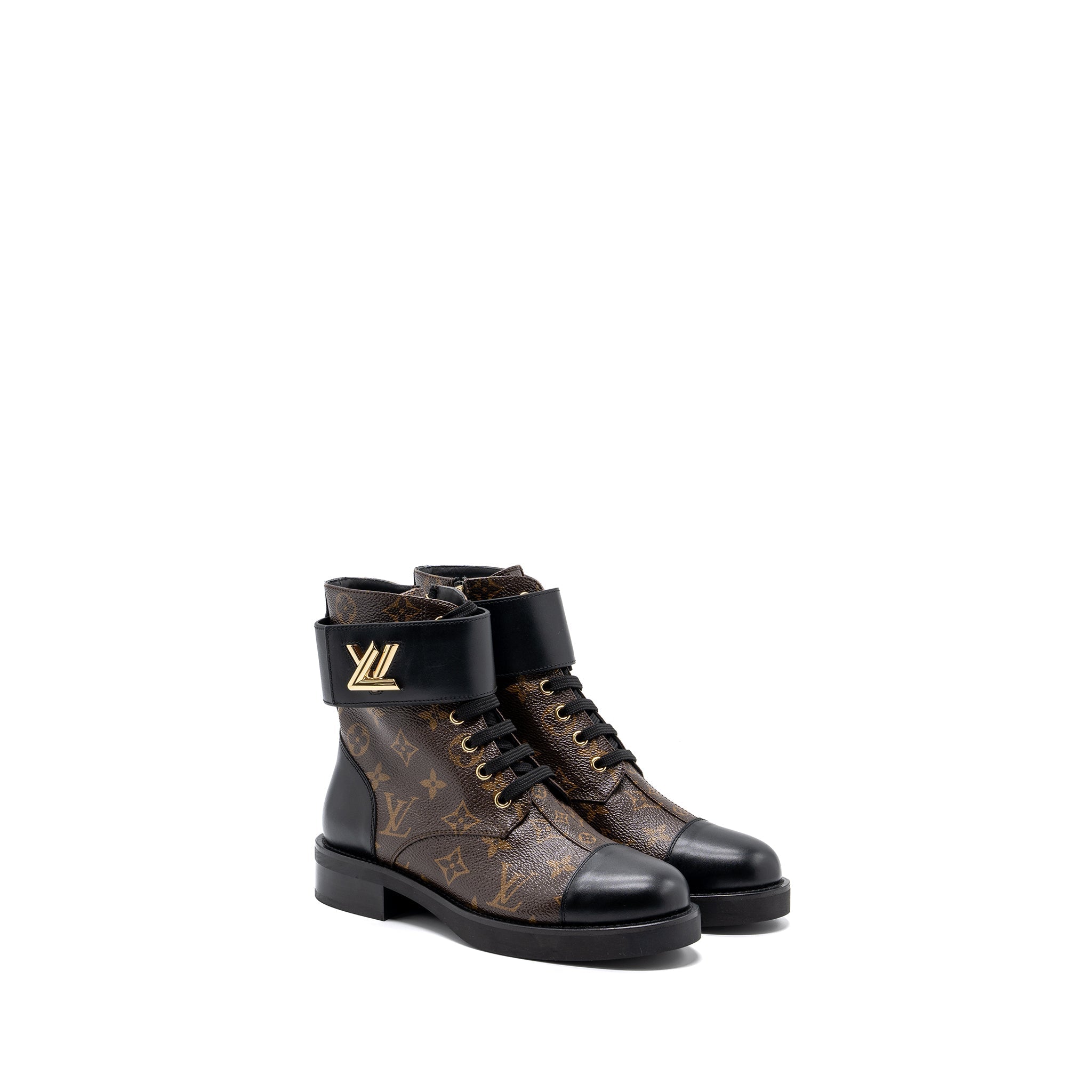 LOUIS VUITTON WONDERLAND FLAT RANGER ANKLE BOOTS MONOGRAM CANVAS/LEATHER GHW