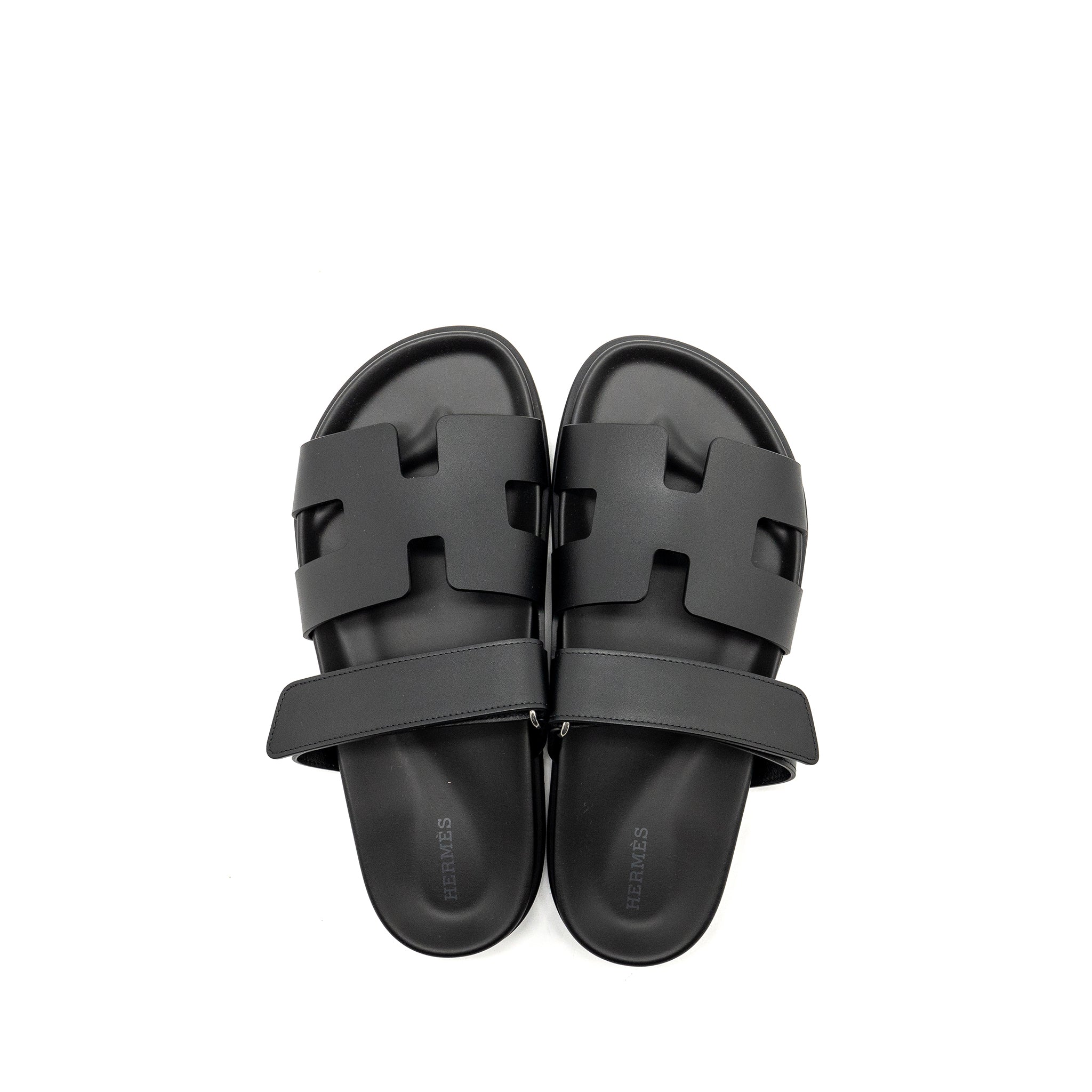 HERMES CHYPRE SANDALS BLACK