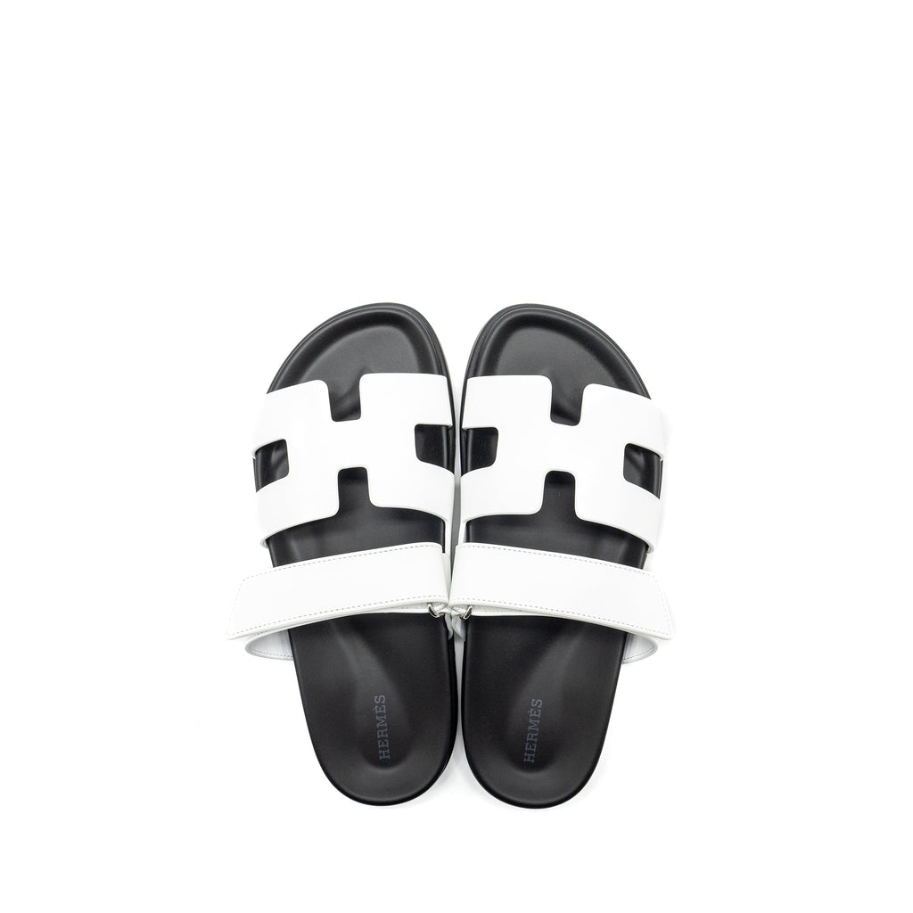 HERMES CHYPRE SANDALS WHITE/BLACK