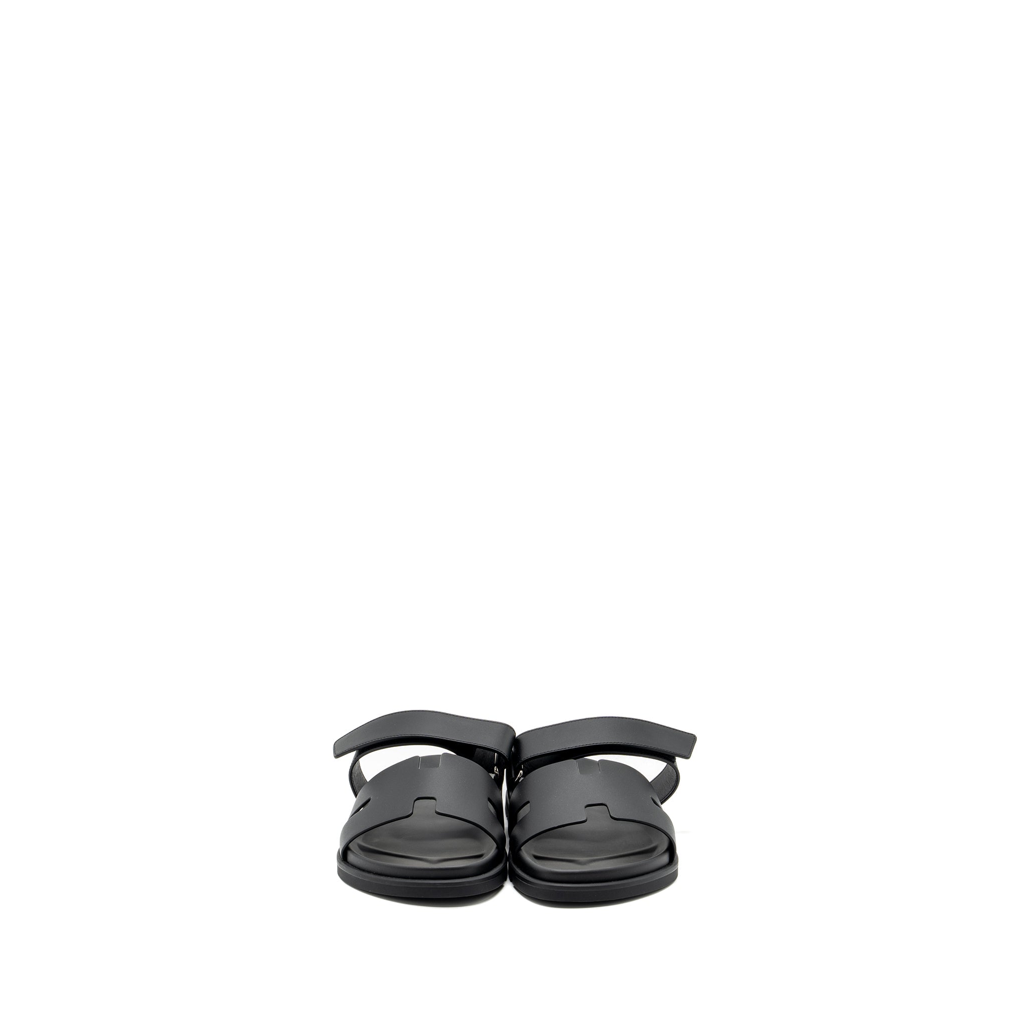 HERMES CHYPRE SANDALS BLACK