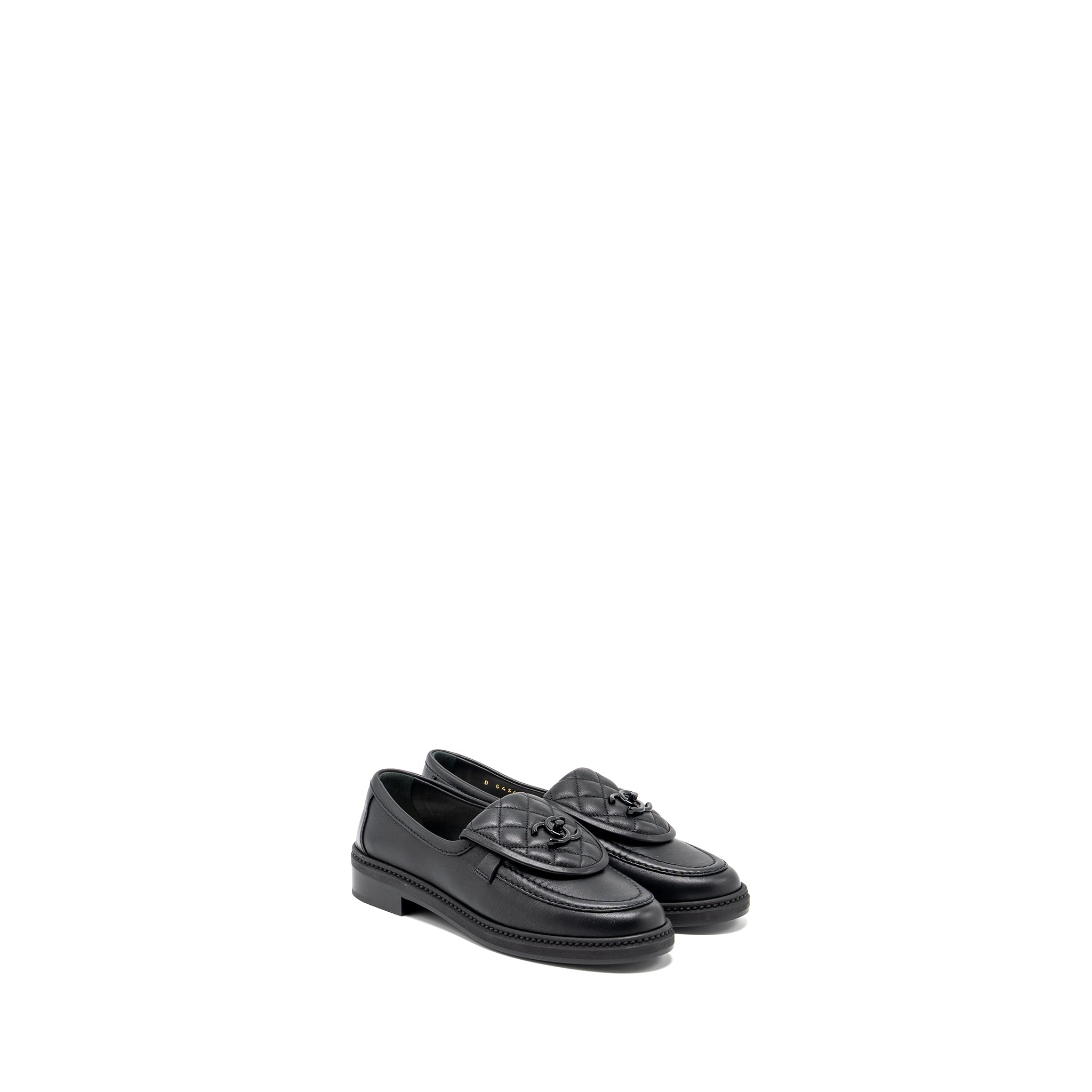 CHANEL 24C QUILTED CC LOGO LOAFER SO BLACK