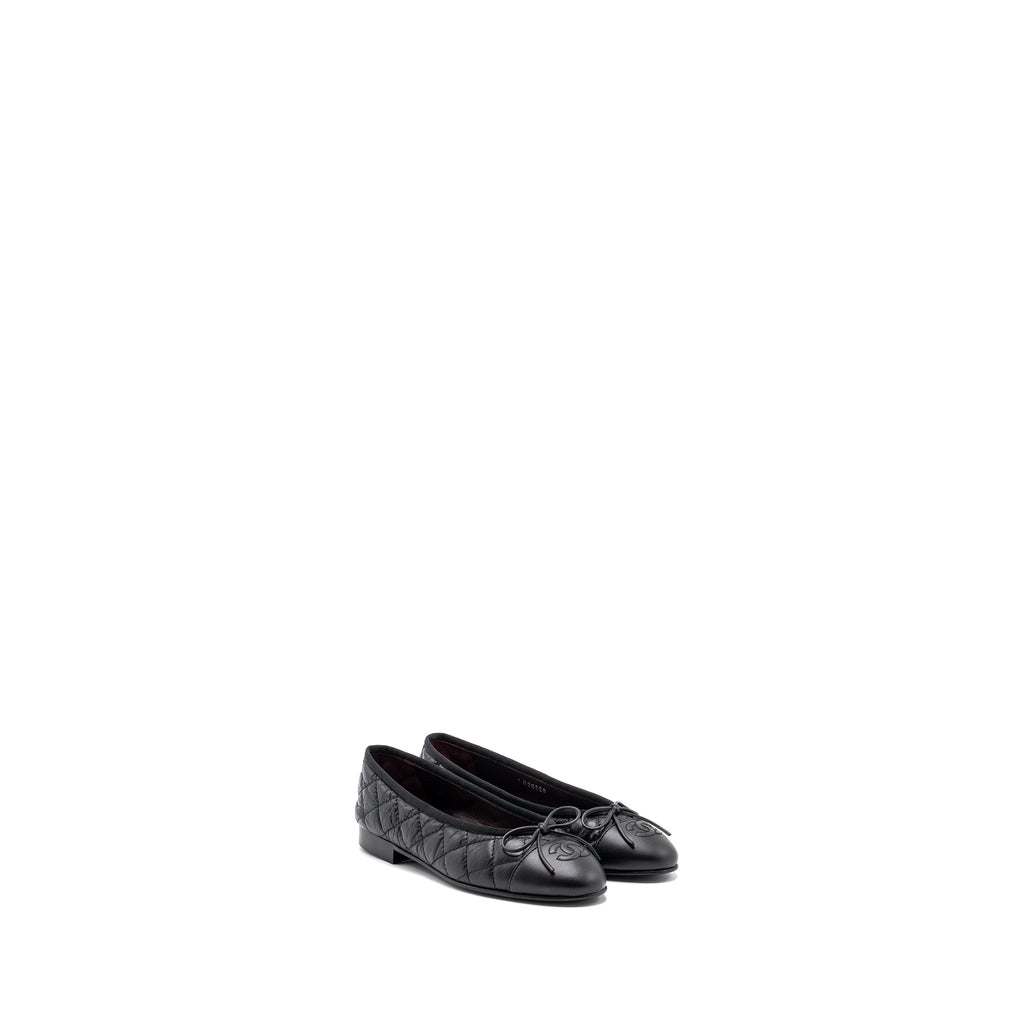 CHANEL BALLERINA QUILTED FLAT SHOES CALFSKIN BLACK