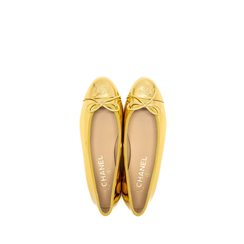 CHANEL 22K BALLERINAS FLAT SHOES CALFSKIN/PATENT GOLD