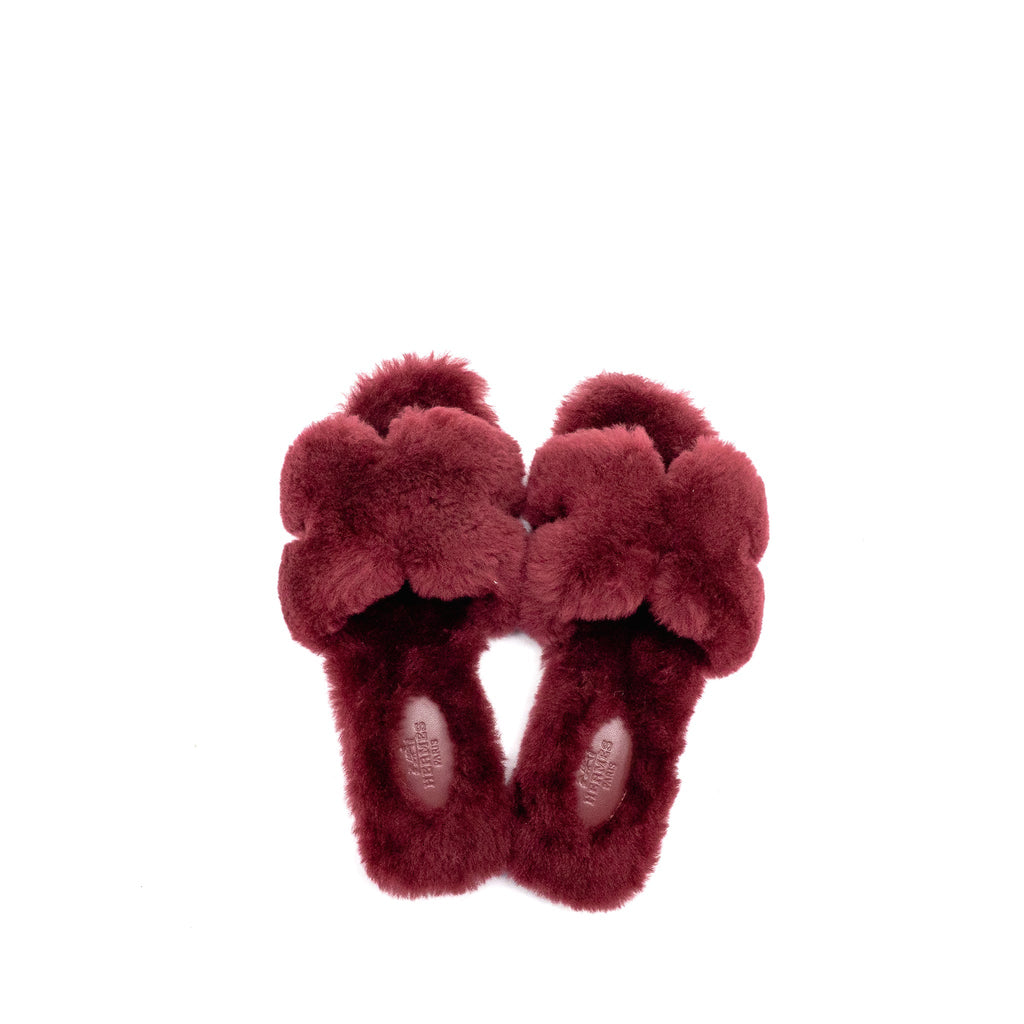 HERMES ORAN SANDALS SHEARLING BURGUNDY