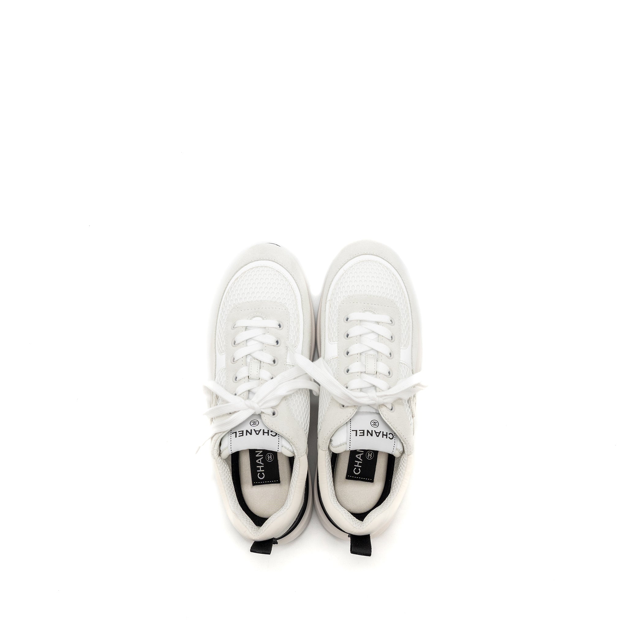 CHANEL CC LOGO SNEAKERS WHITE