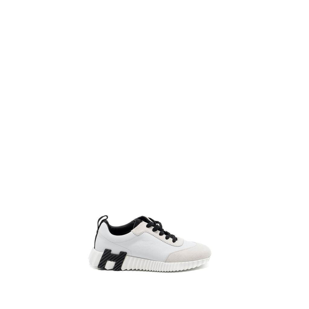 HERMES FEMME BOUNCING SNEAKER CHÈVRE VELOURS BLACK / WHITE