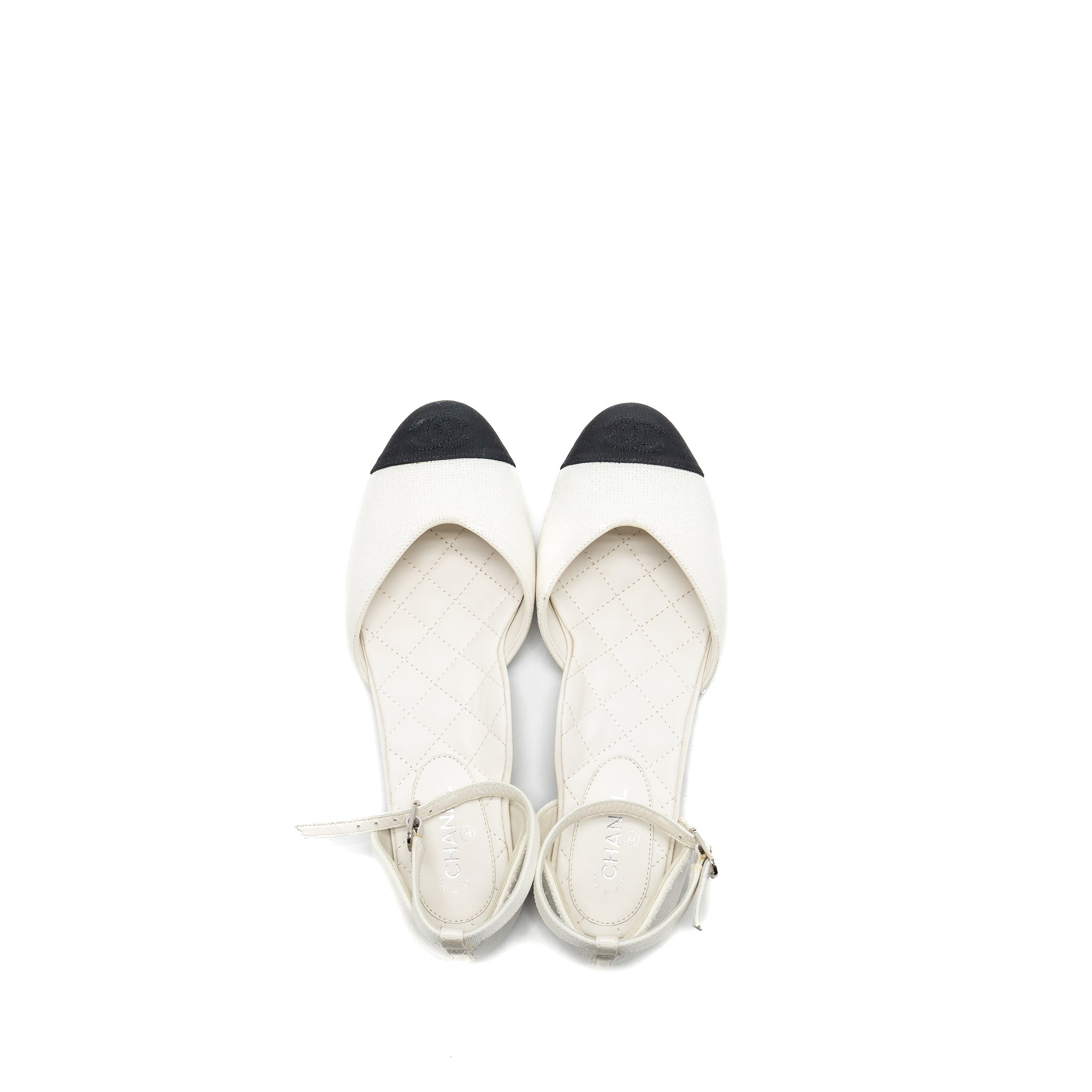 CHANEL LOGO DETAILED SANDALS SEQUIN WHITE/BLACK