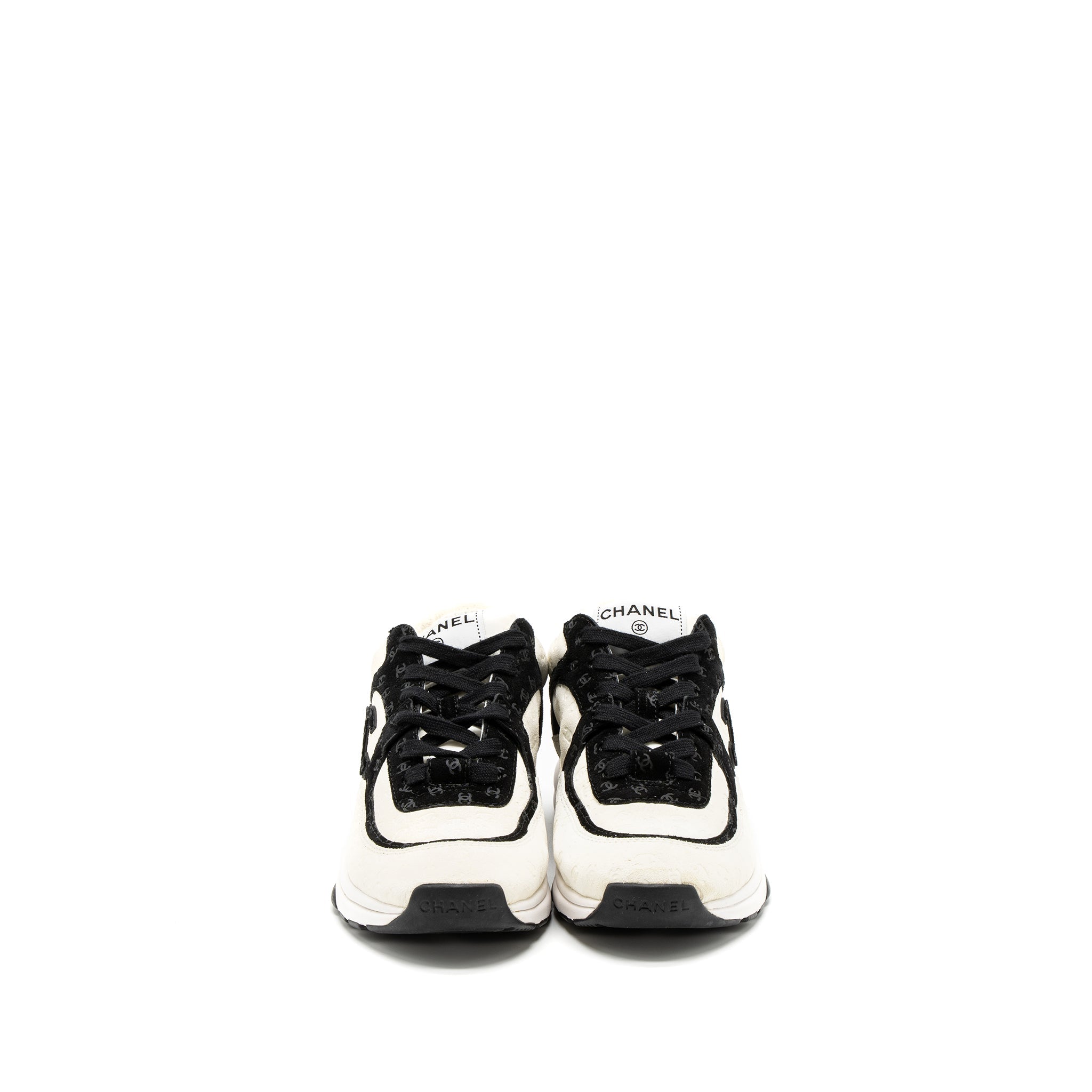 CHANEL 22A TRAINERS PRINTED SUEDE/CALFSKIN BLACK/WHITE