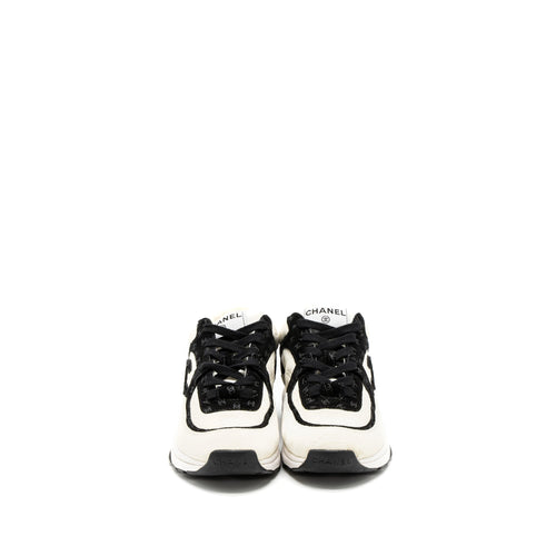 CHANEL 22A TRAINERS PRINTED SUEDE/CALFSKIN BLACK/WHITE