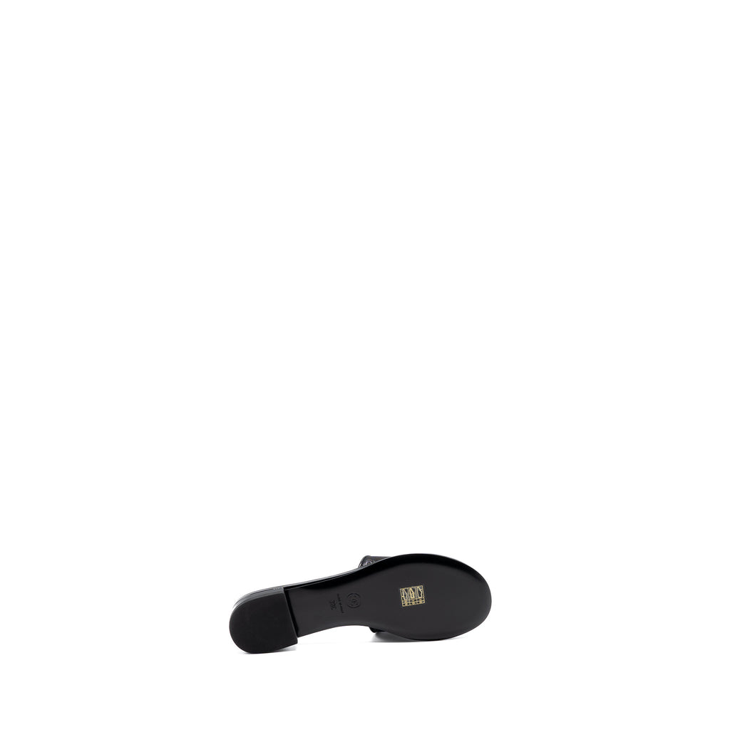 CHANEL CC LOGO SANDALS BLACK