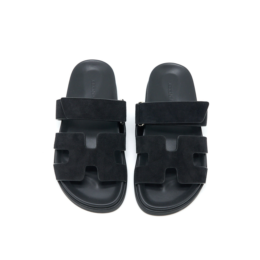 HERMES CHYPRE SANDAL SUEDE BLACK SHW