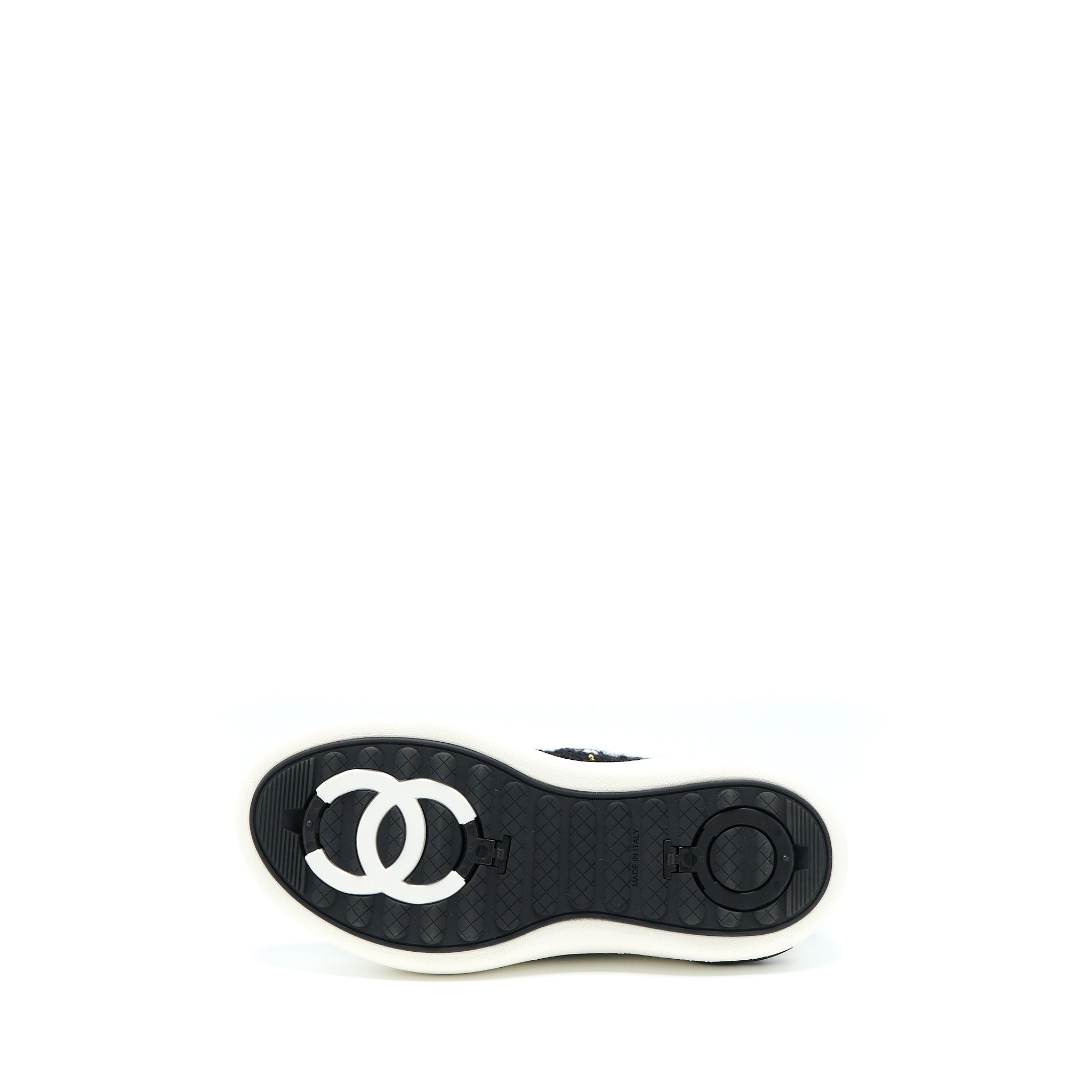 CHANEL WINTER SNEAKERS FABRIC BLACK/WHITE