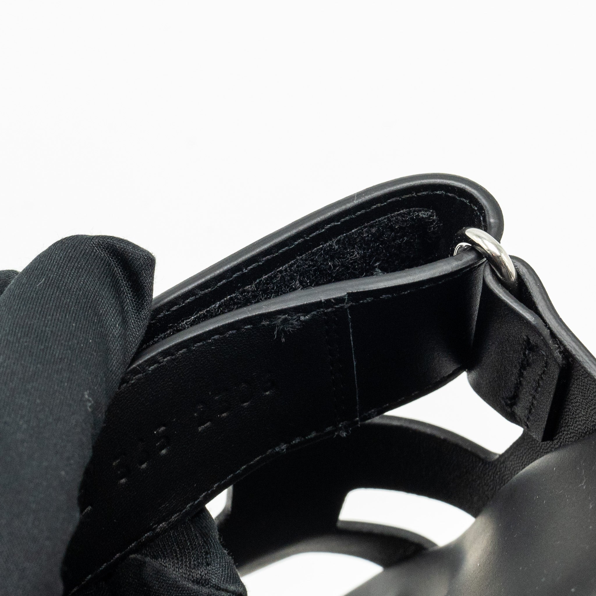 HERMES CHYPRE SANDALS LEATHER BLACK