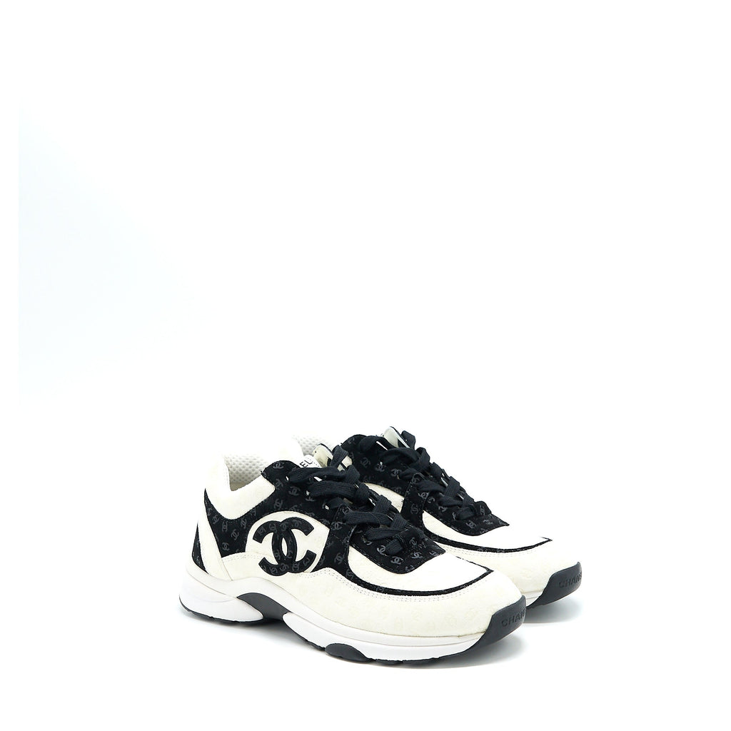 CHANEL 22A TRAINERS PRINTED SUEDE CALFSKIN BLACK/WHITE