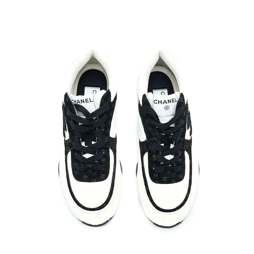 CHANEL 22A TRAINERS PRINTED SUEDE CALFSKIN BLACK/WHITE