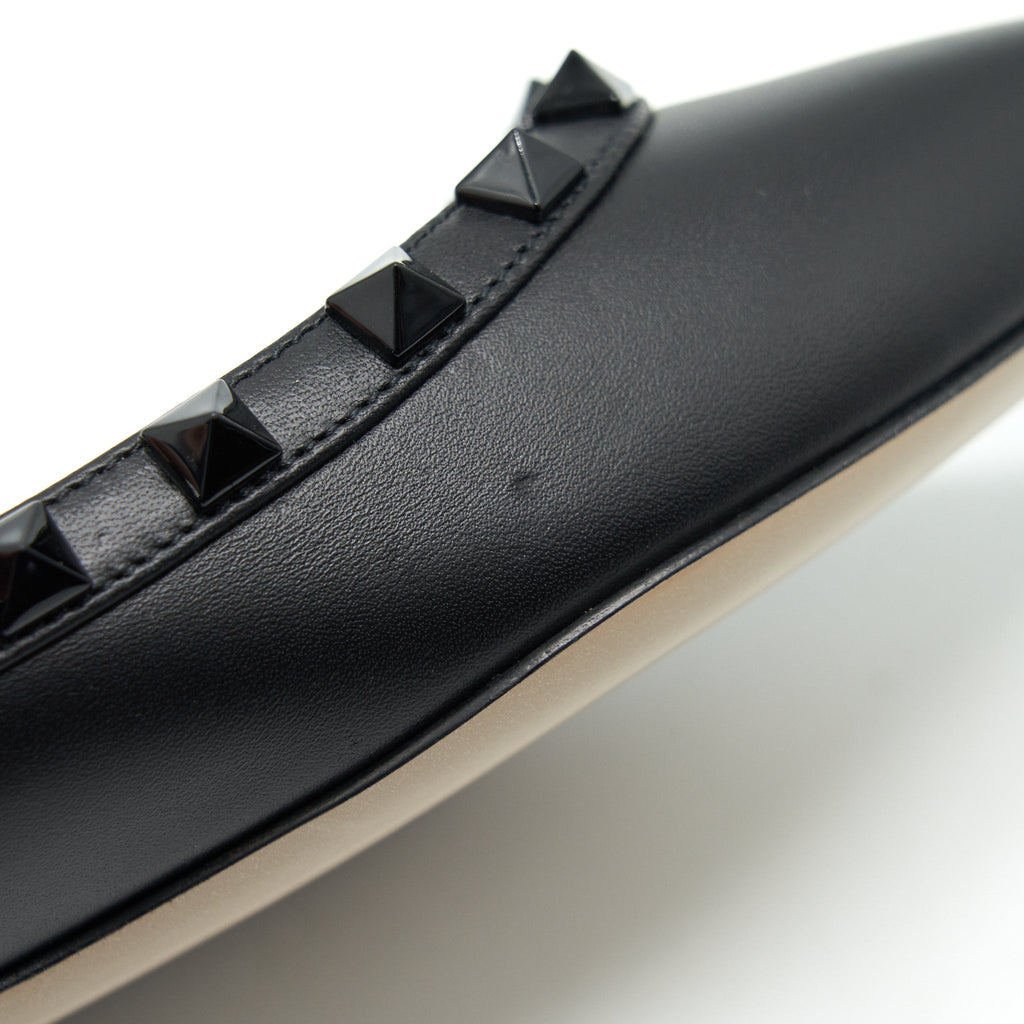 VALENTINO GARAVANI ROCKSTUD FLAT SHOES BLACK