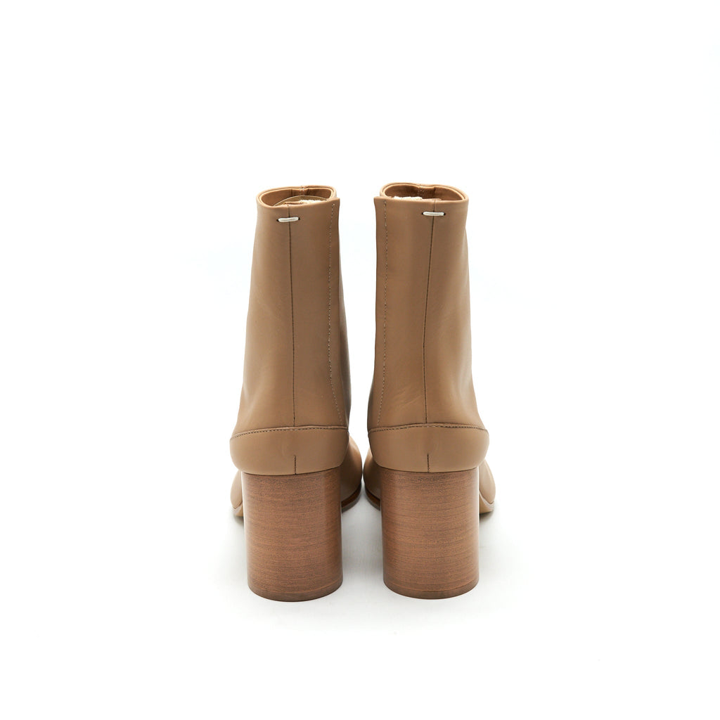 MADISON MANGIELA TABI LEATHER ANKLE BOOTS BEIGE