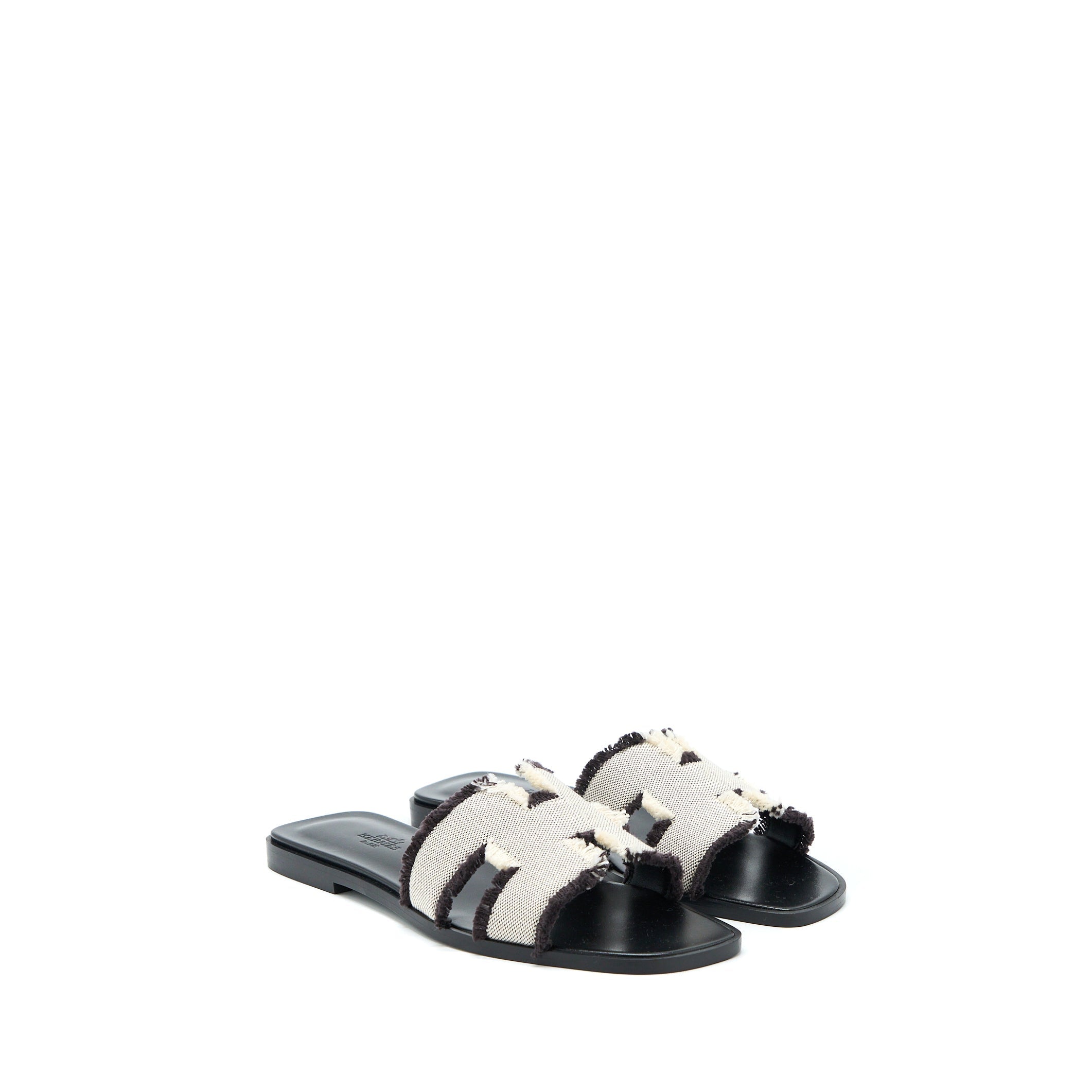 HERMES ORAN SANDALS TOILE DE COTTON PRUNOIR