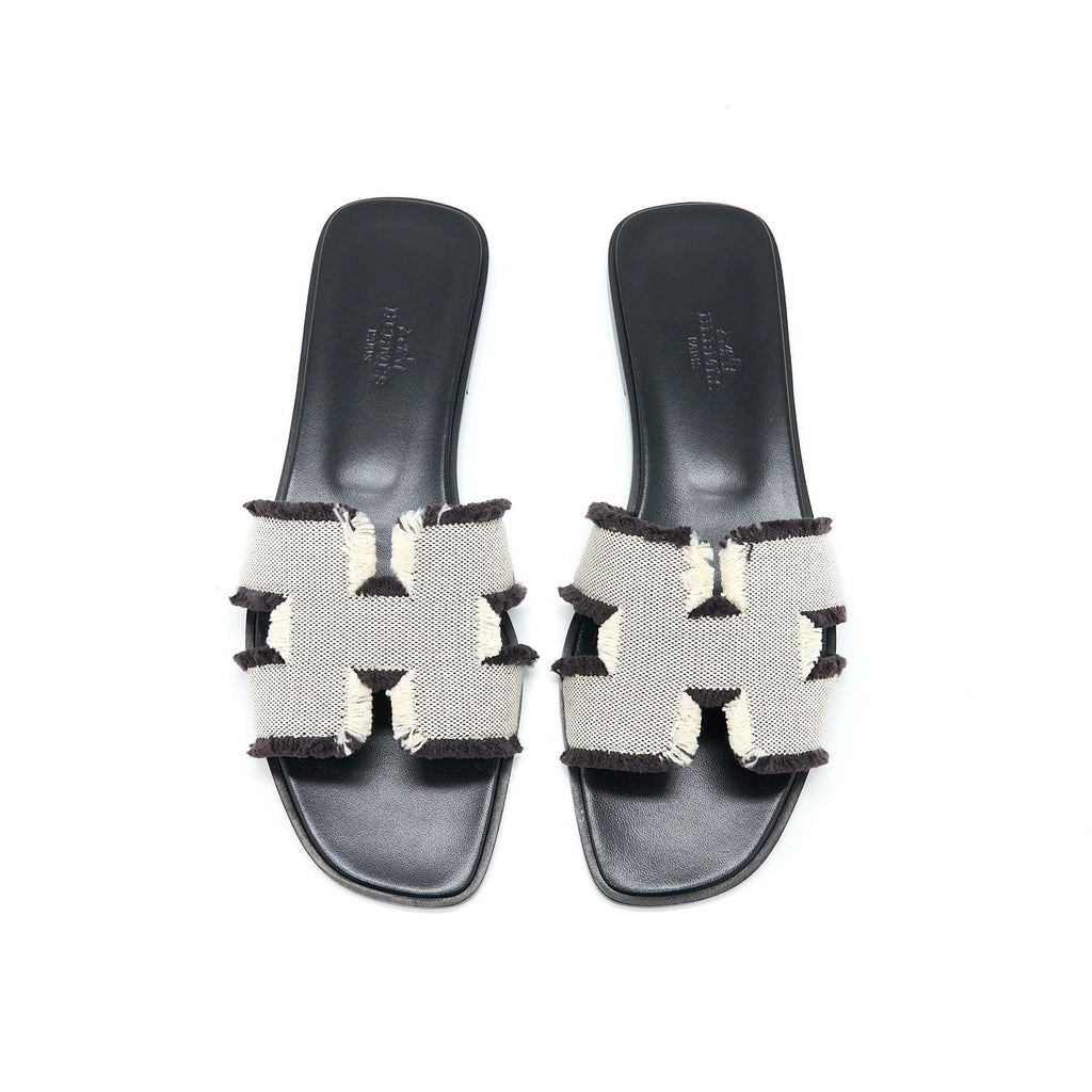 HERMES ORAN SANDALS TOILE DE COTTON PRUNOIR