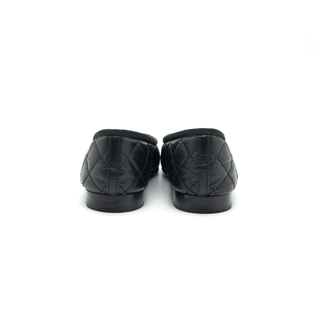 CHANEL CLASSIC QUILTED FLAT SHOES
