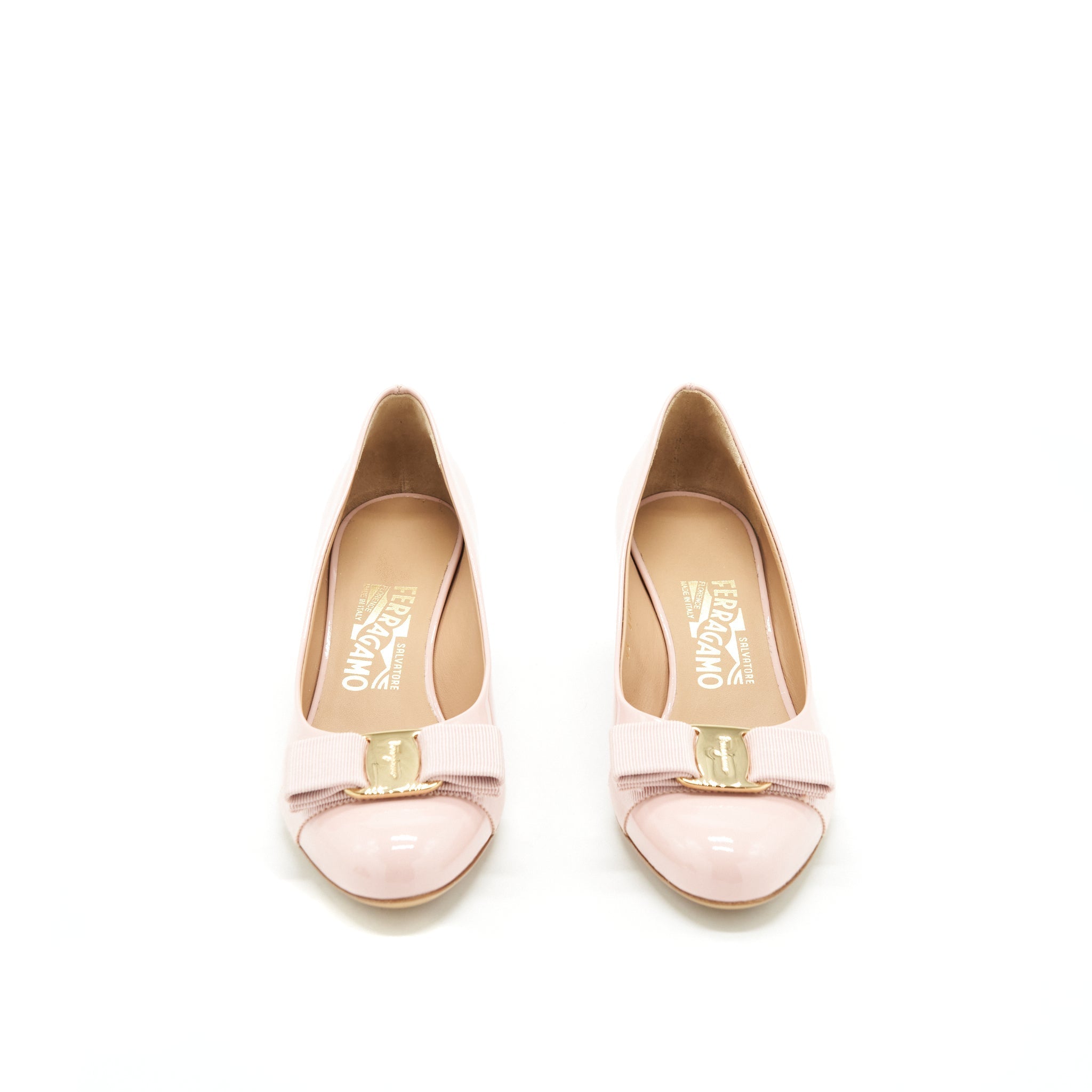 FERRAGAMO 6C CARLA PUMPS 5CM PATENT LIGHT PINK