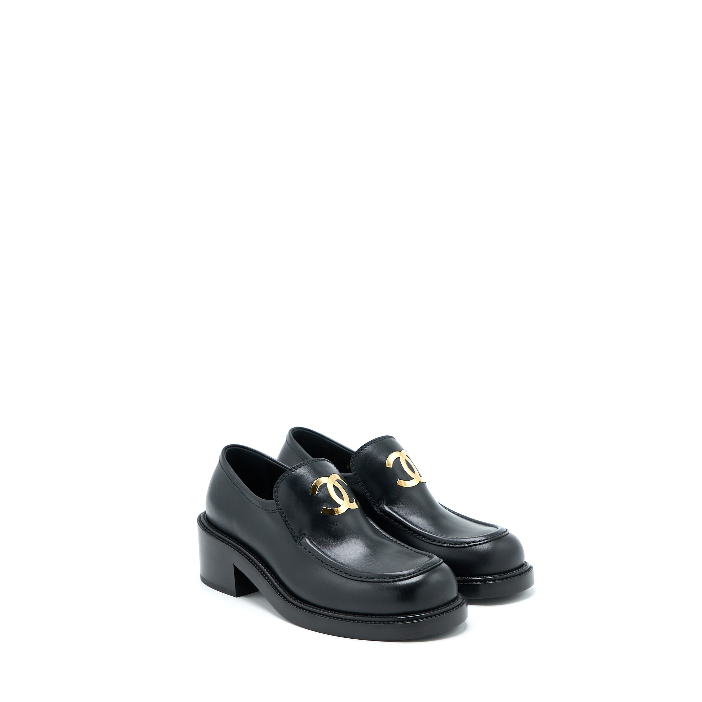 CHANEL 22K LOAFER LEATHER BLACK GHW