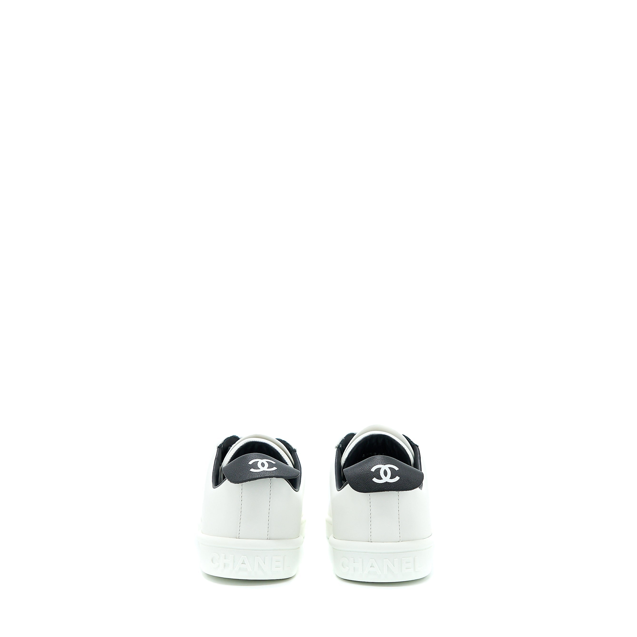 CHANEL SNEAKER LETTER SHOELACE CALFSKIN MULTICOLOUR