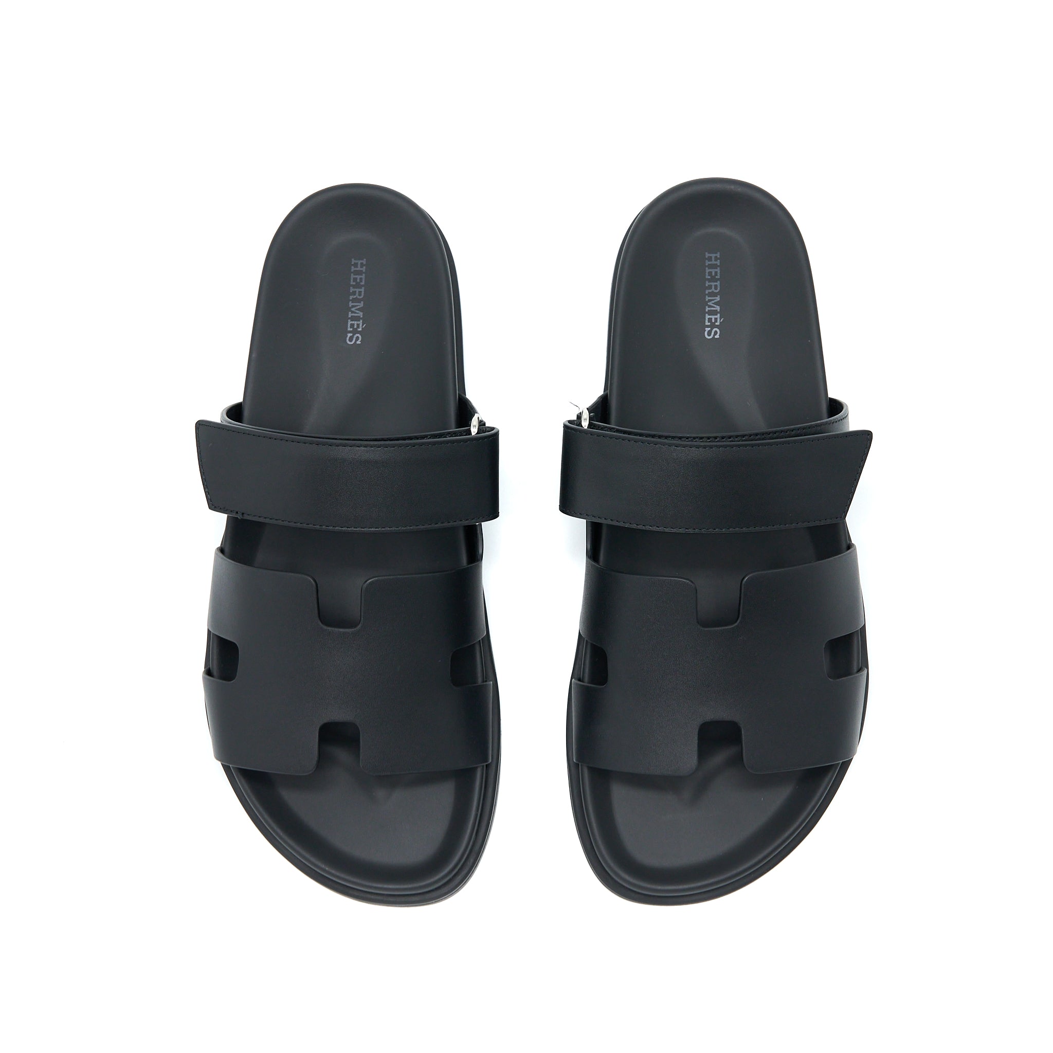 HERMES CHYPRE SANDALS BLACK