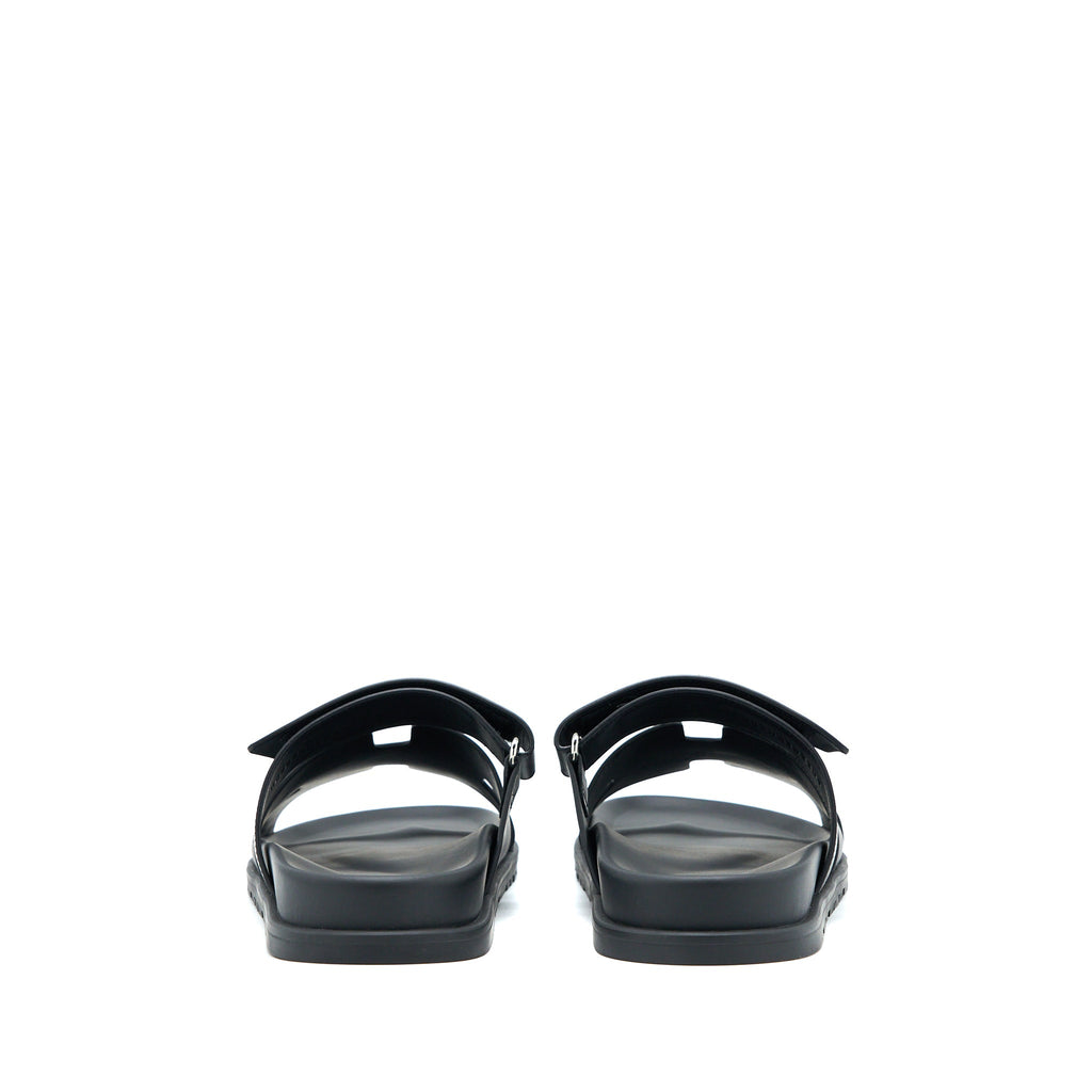 HERMES CHYPRE SANDALS BLACK