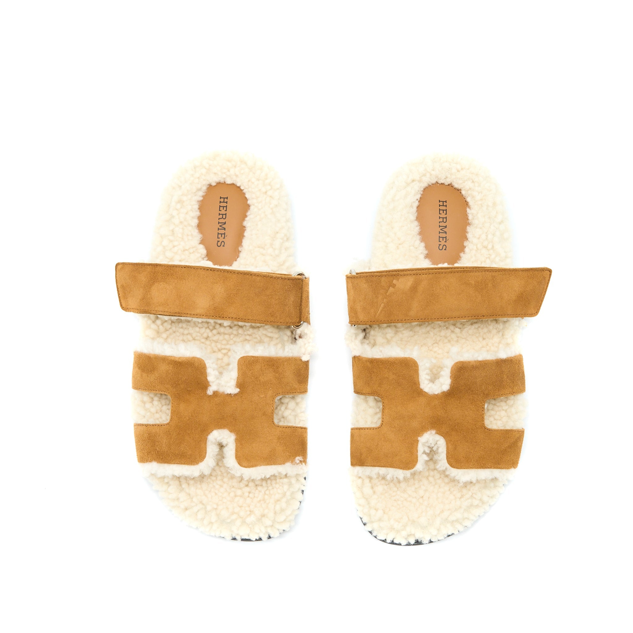 HERMES CHYPRE SANDAL CARMEL