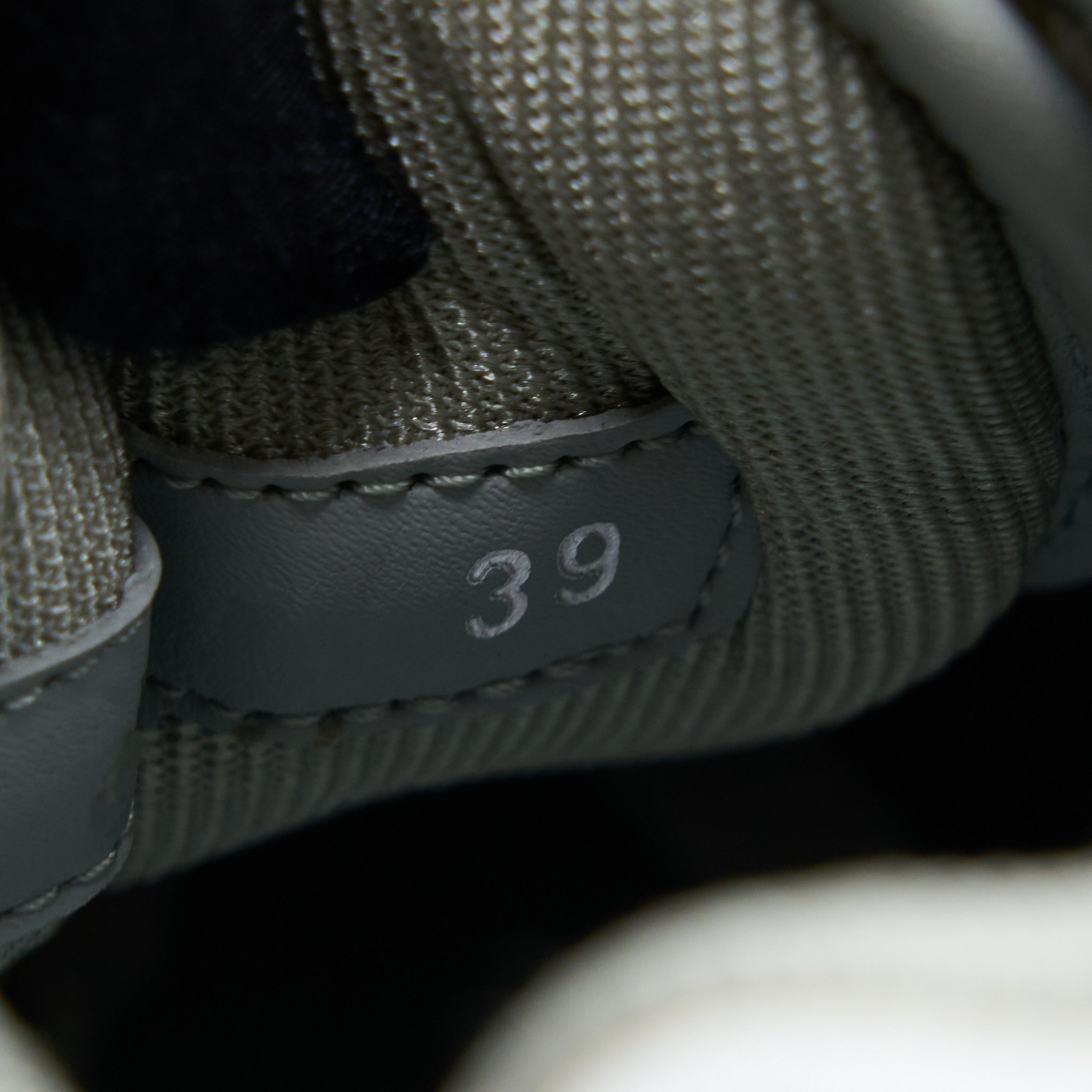 DIOR B27 LOW-TOP SNEAKER CALFSKIN/OBLIQUE JACQUARD BEIGE/BLUE/GREY