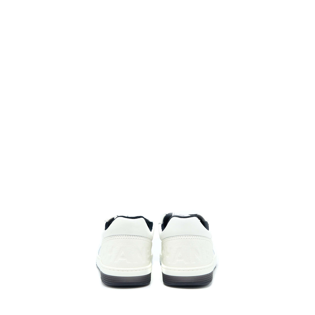 CHANEL LETTER/CC LOGO SNEAKER CALFSKIN BLACK/WHITE