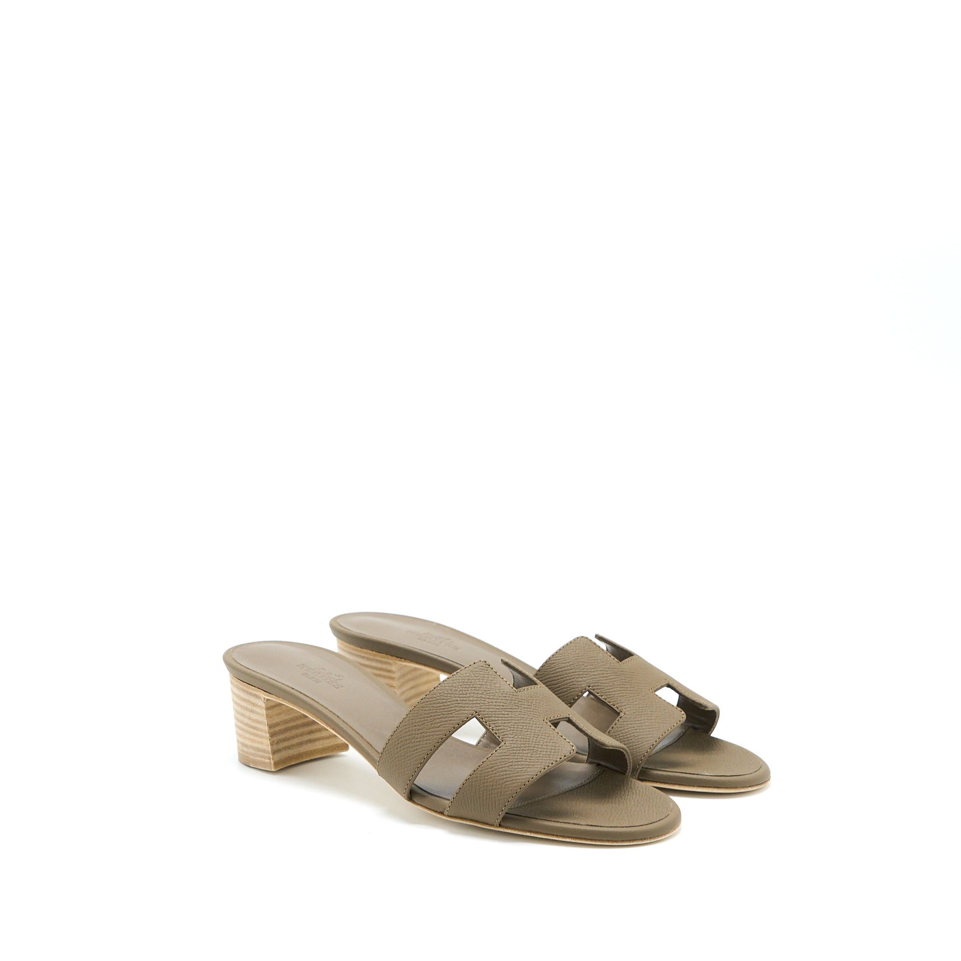 HERMES OASIS SANDAL EPSOM ETOUPE