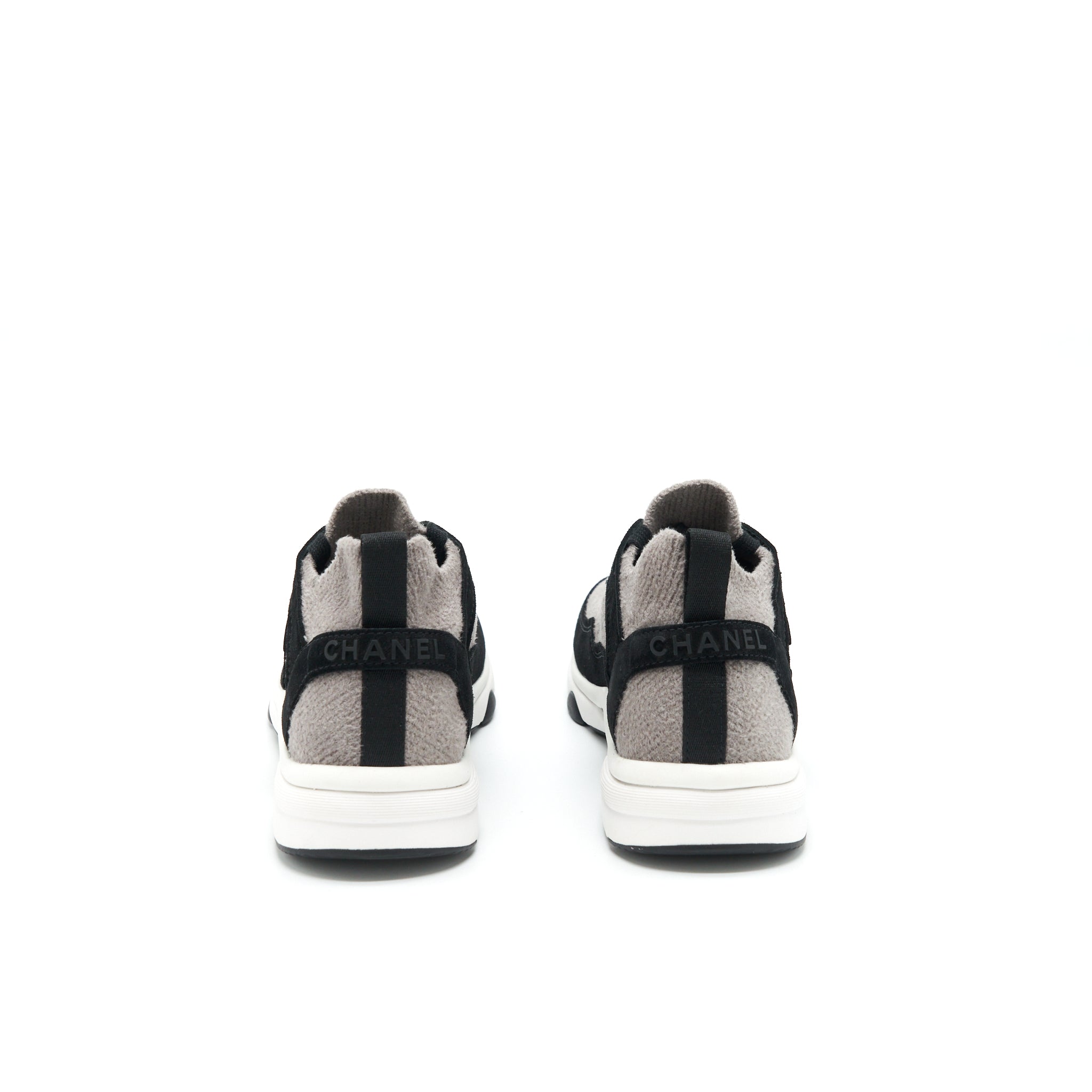 CHANEL WOMEN’S SNEAKERS GREY/ BLACK