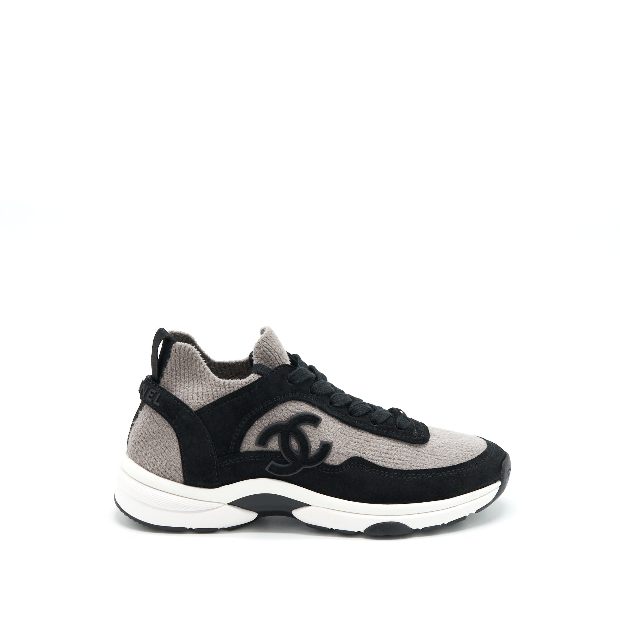 CHANEL WOMEN’S SNEAKERS GREY/ BLACK