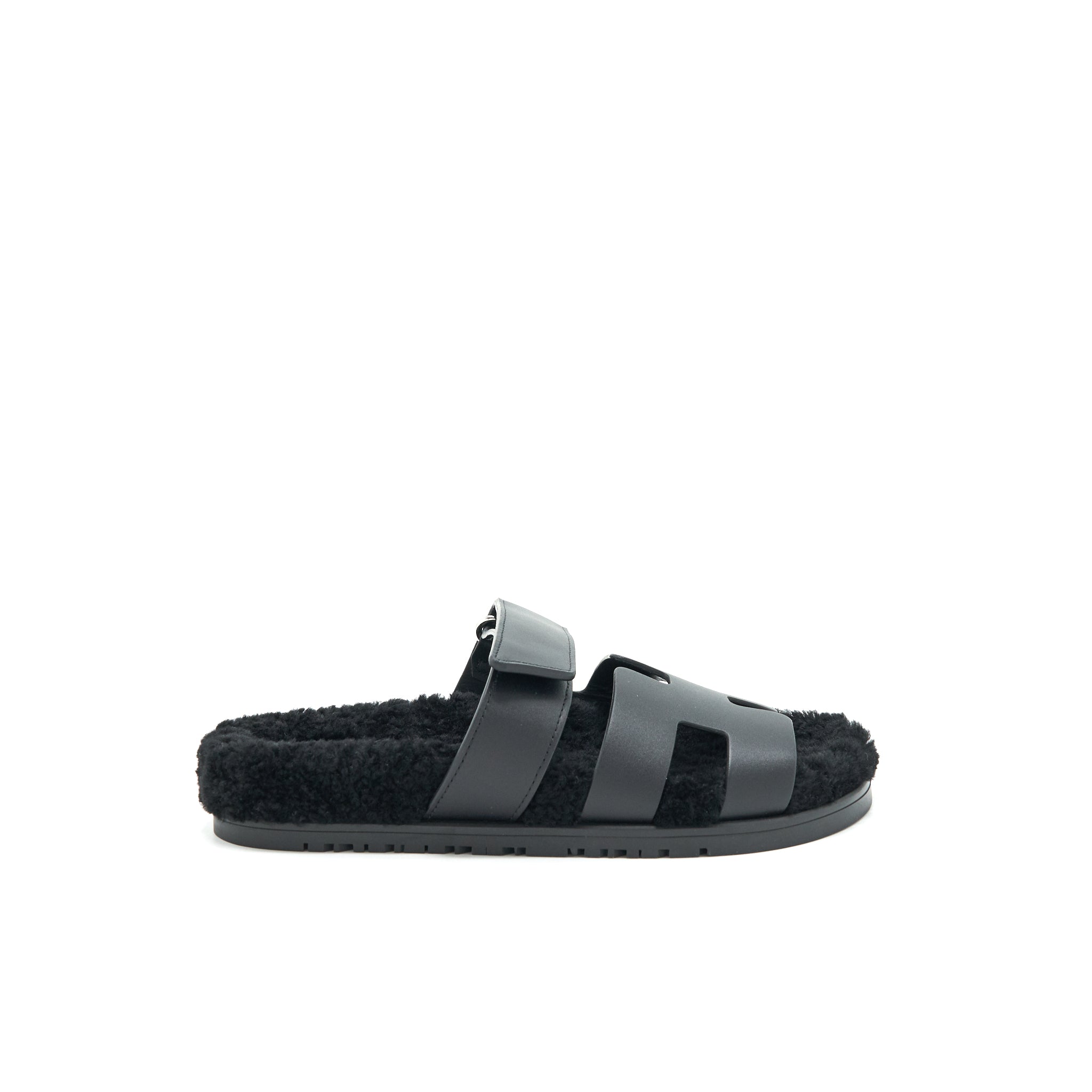 HERMES CHYPRE SANDAL BLACK