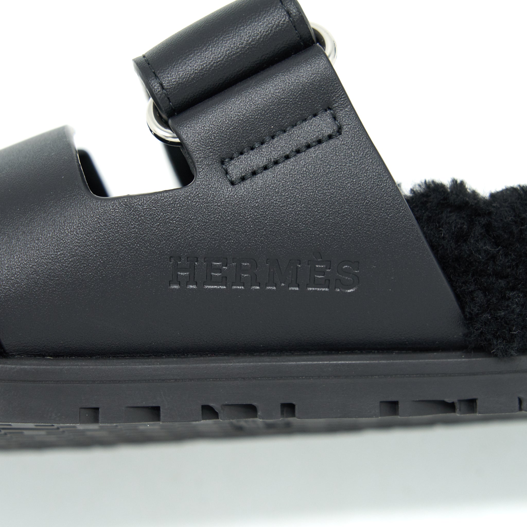 HERMES CHYPRE SANDAL BLACK