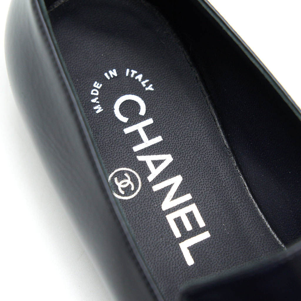 Chanel Flat Loafer C