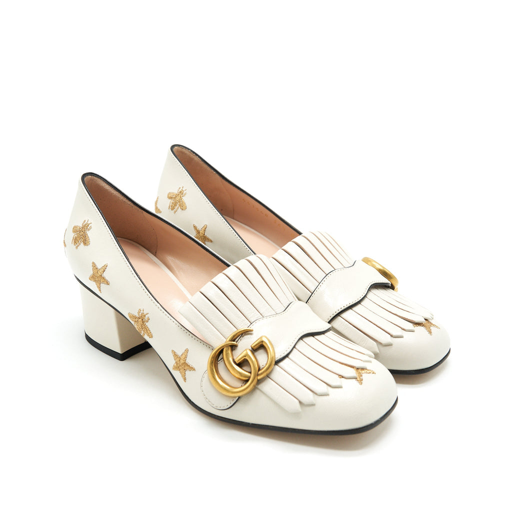 GUCCI EMBROIDERED MARMONT PUMPS IN WHITE